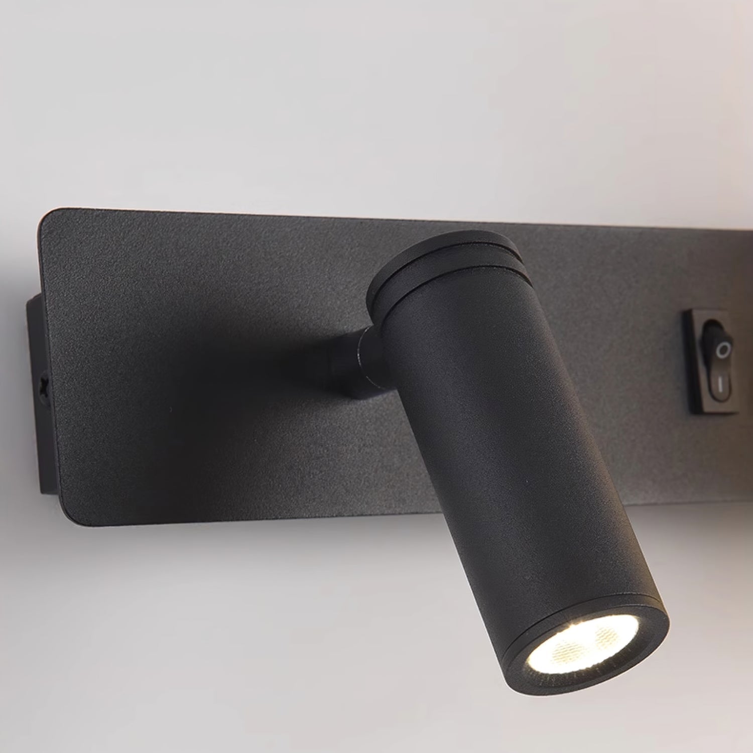 Bomis Wall Light