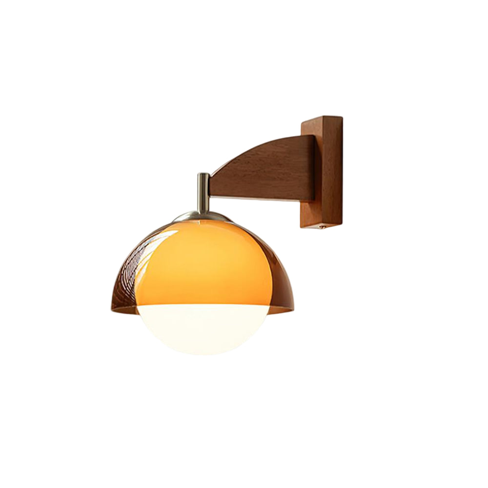Letova Wall Light