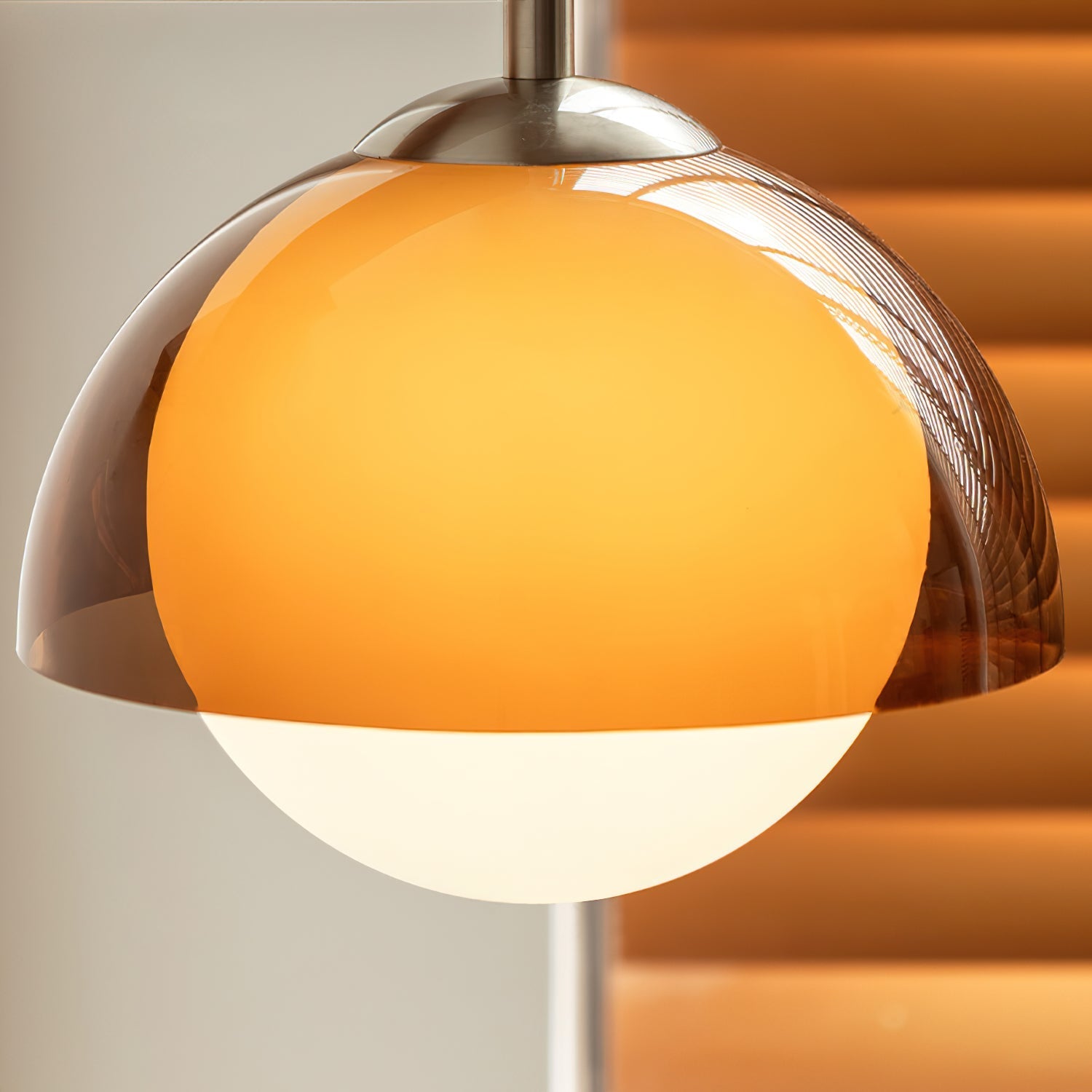 Letova Wall Light