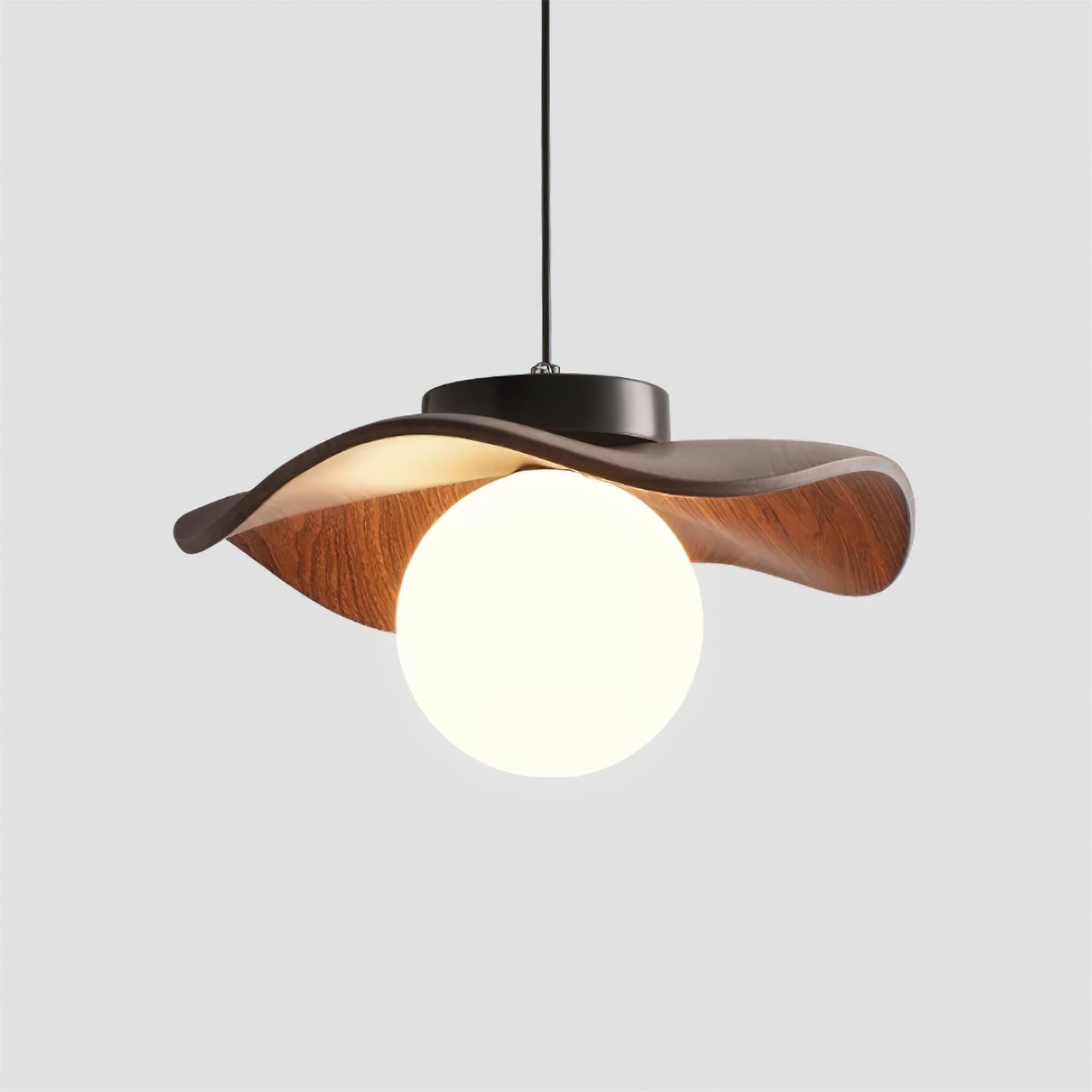 Taliz Leaf Pendant Light