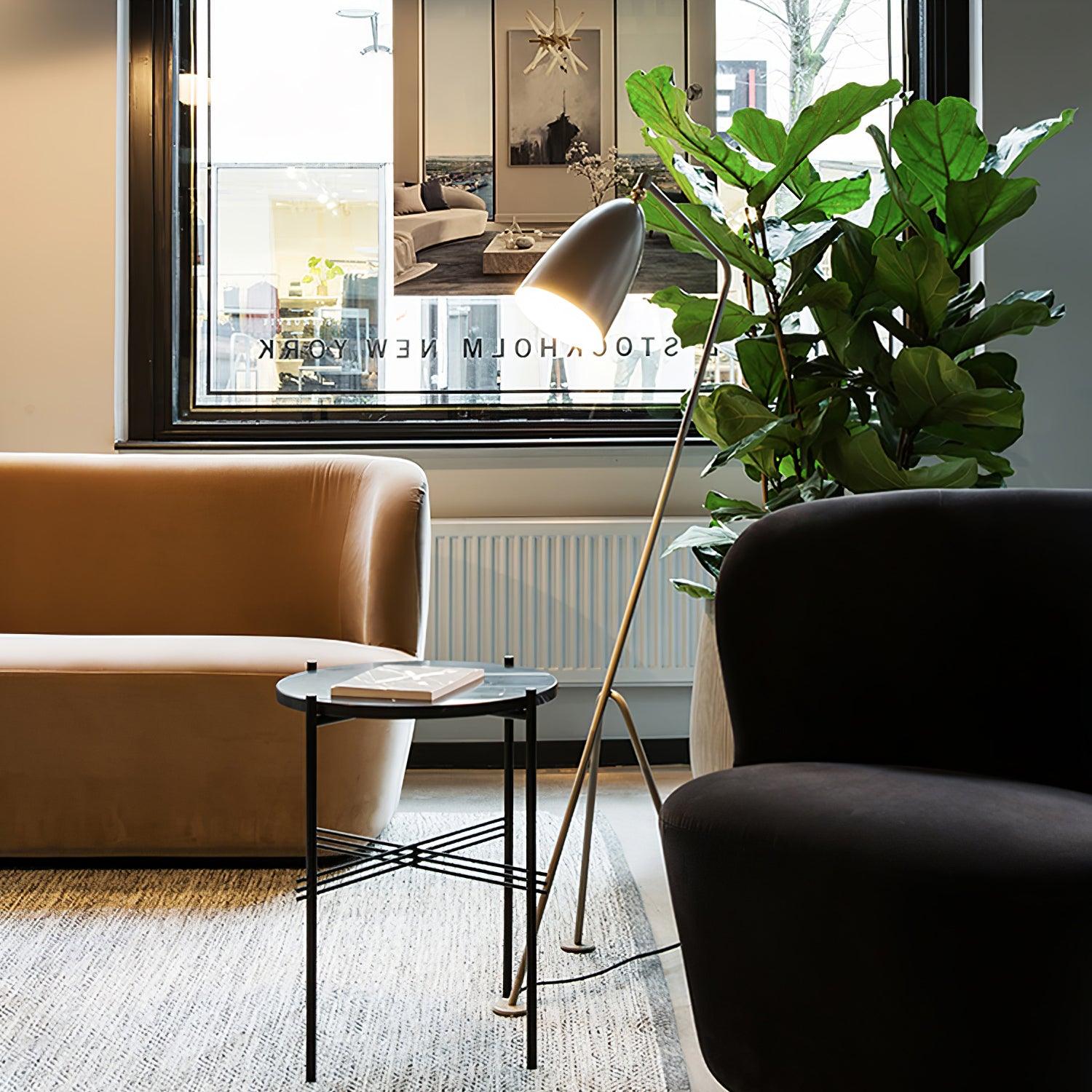 Lonnaes Floor Lamp