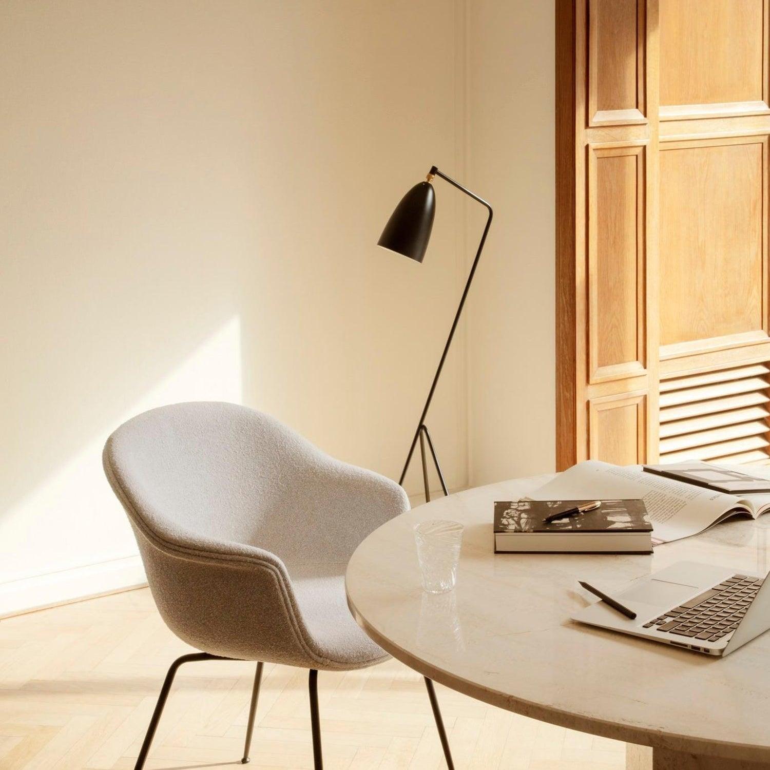 Lonnaes Floor Lamp