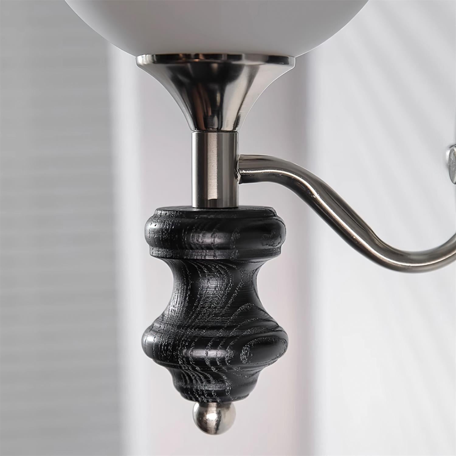 Galezian Wall Light
