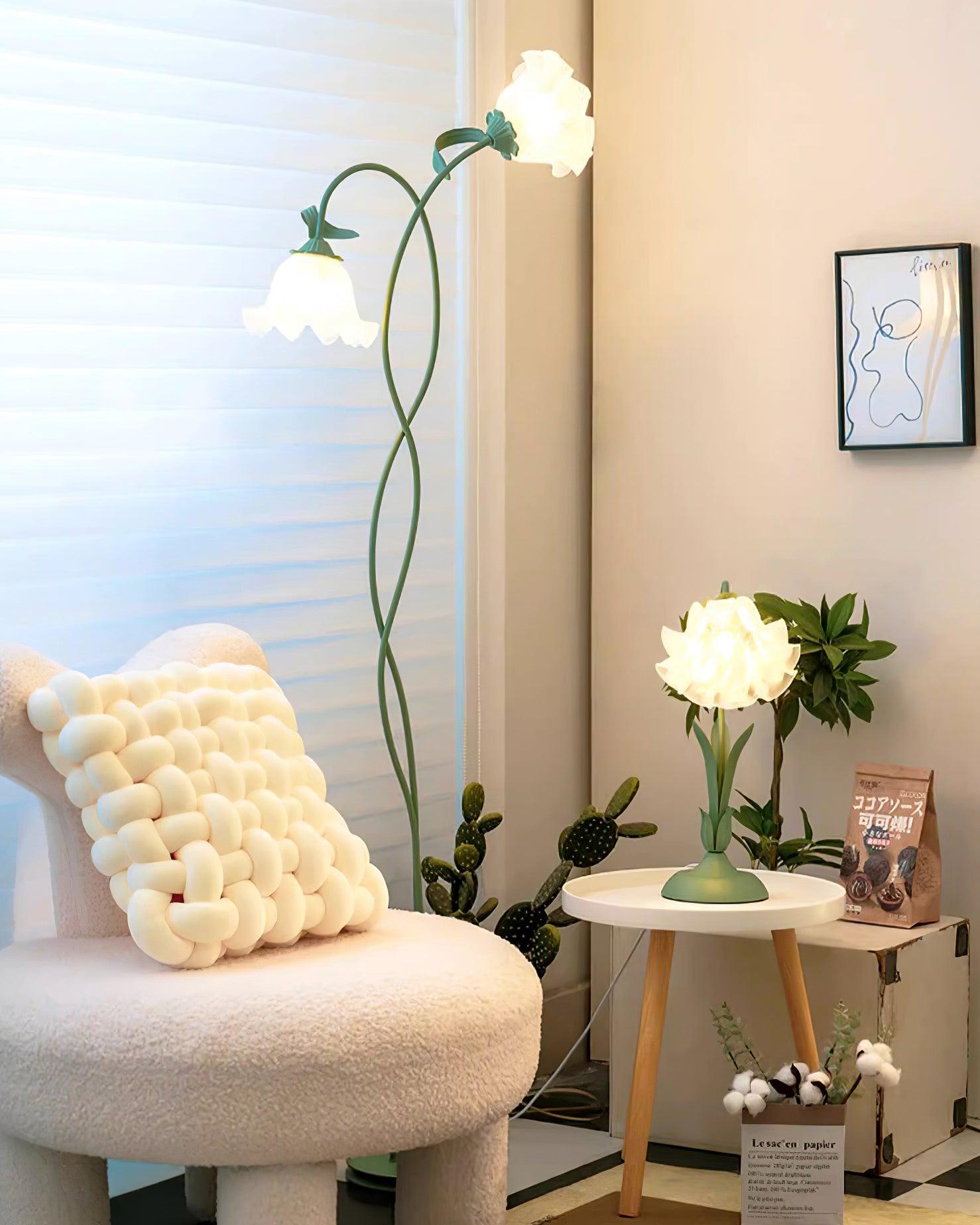 Wrenayo Floral Floor Lamp