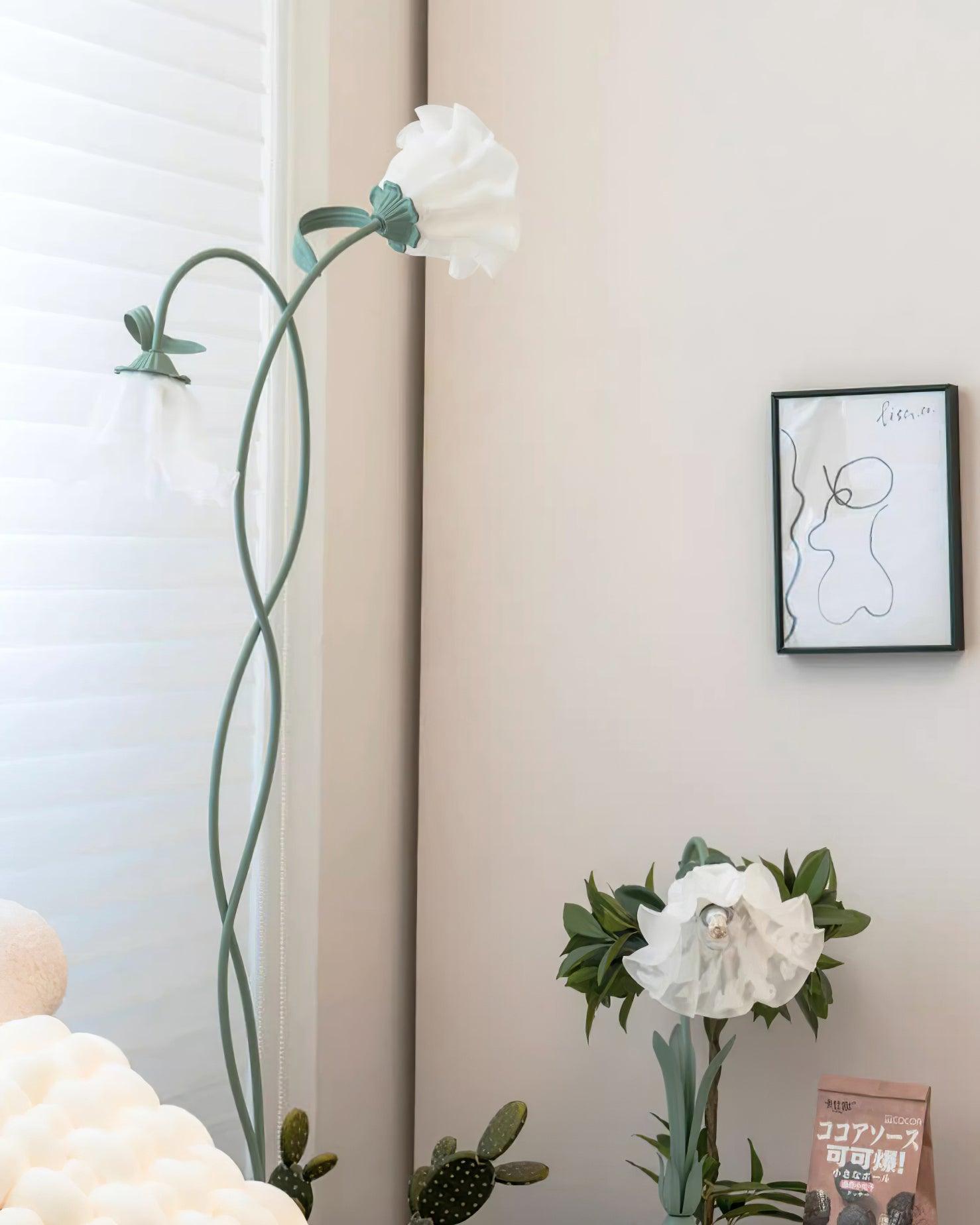 Wrenayo Floral Floor Lamp