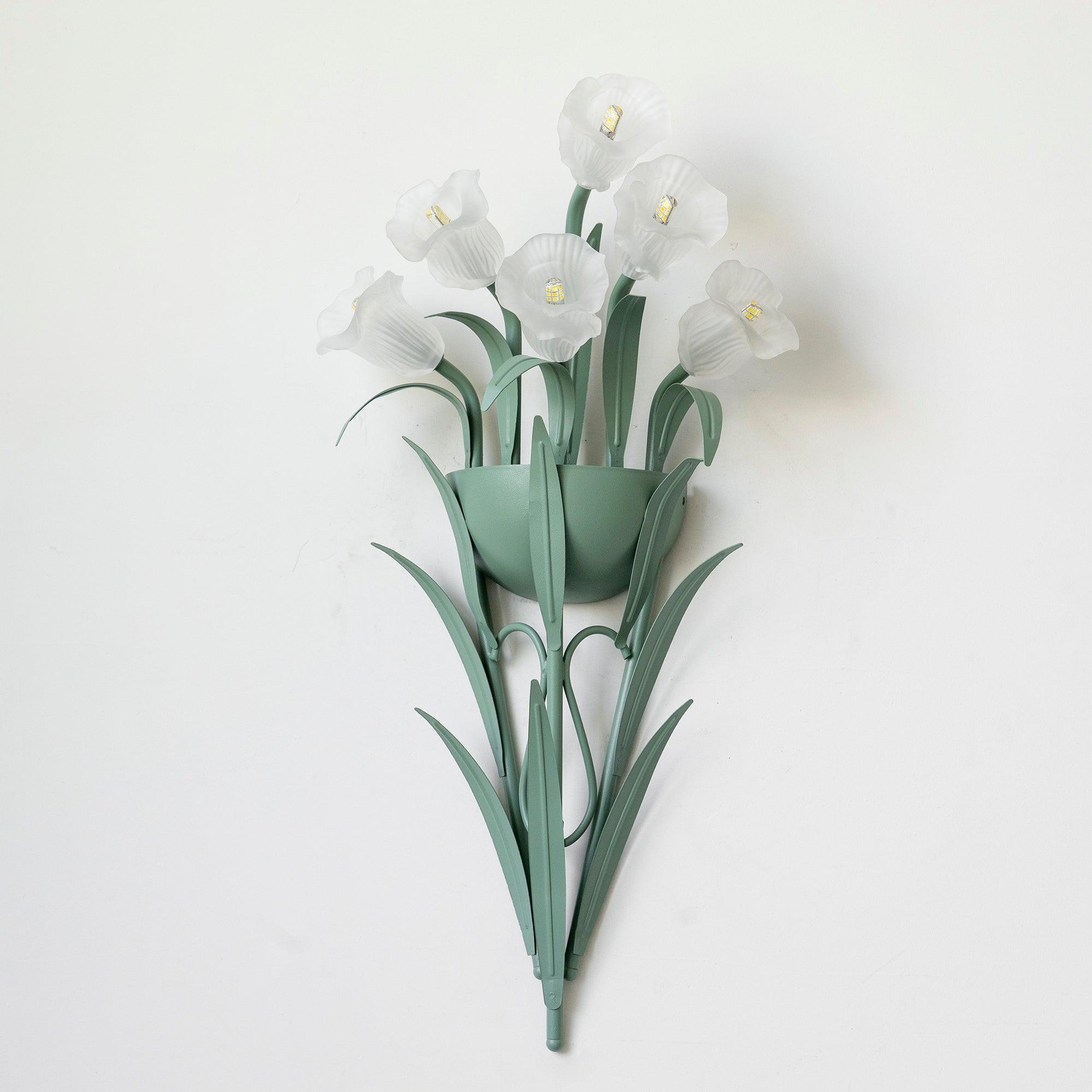 Beslyso Flower Wall Light