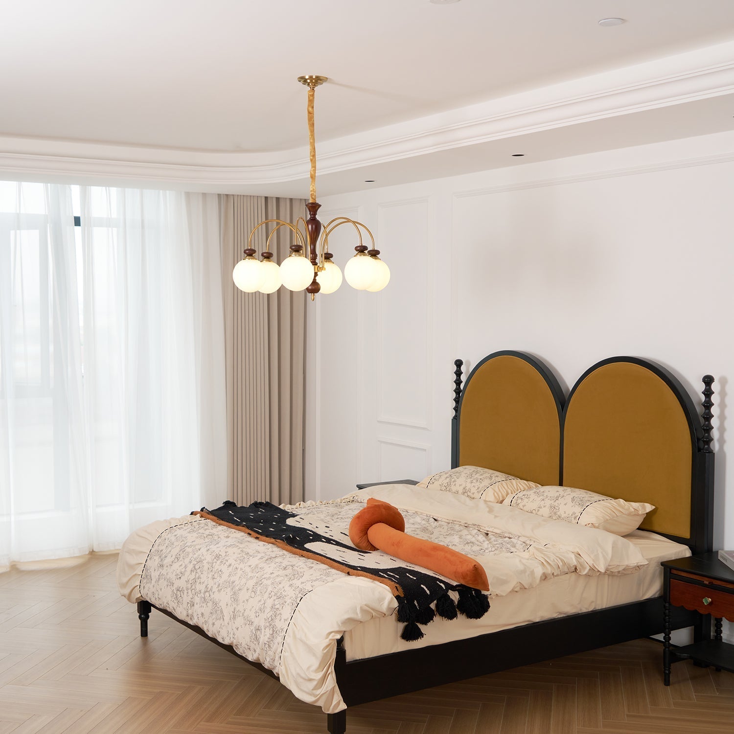Zorento Chandelier