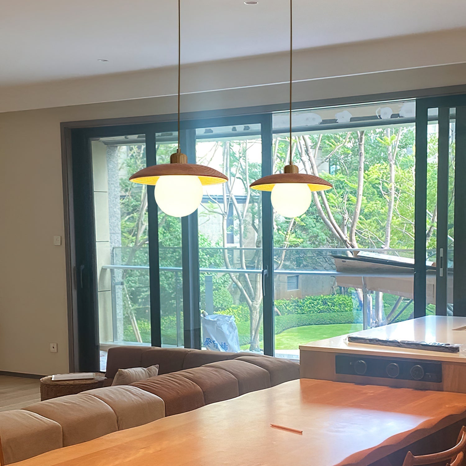 Holoka Pendant Light