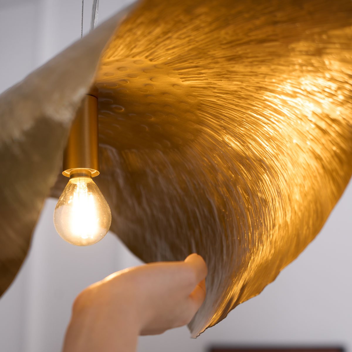 Zarvon Pendant Light