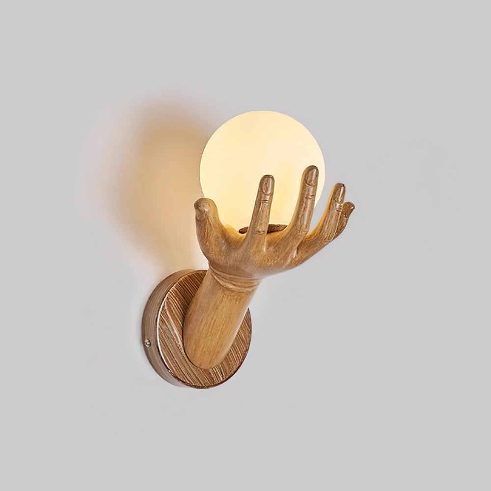 Ivelor Light Bearer Wall Light