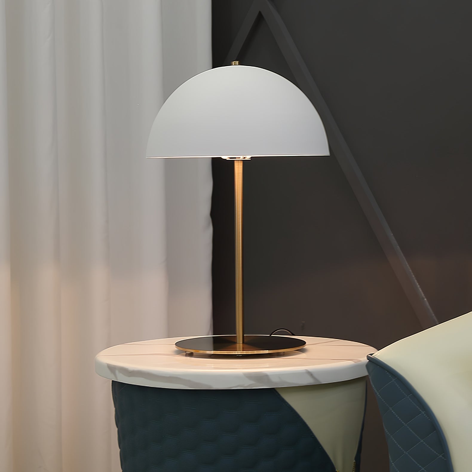 Bravon Table Lamp