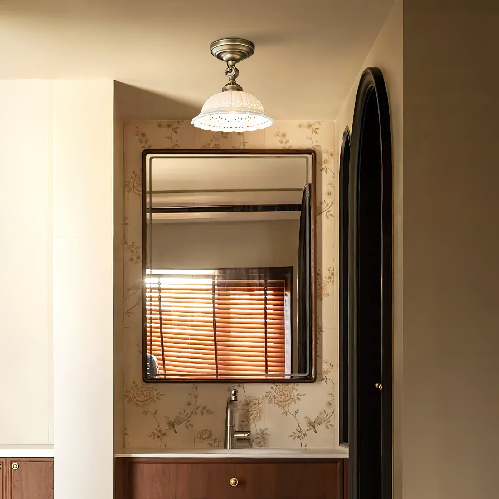 Velliel Ceiling Light