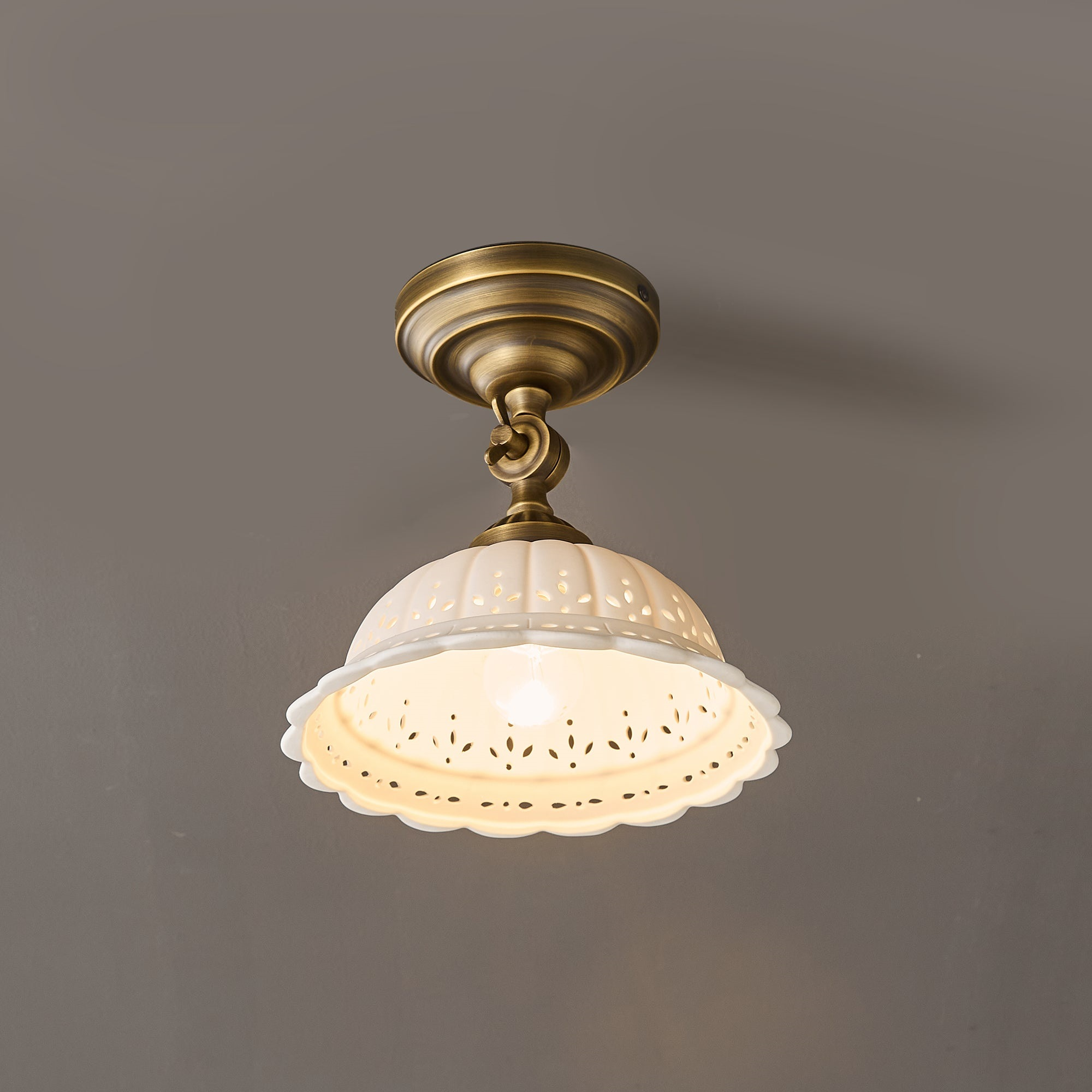 Velliel Ceiling Light