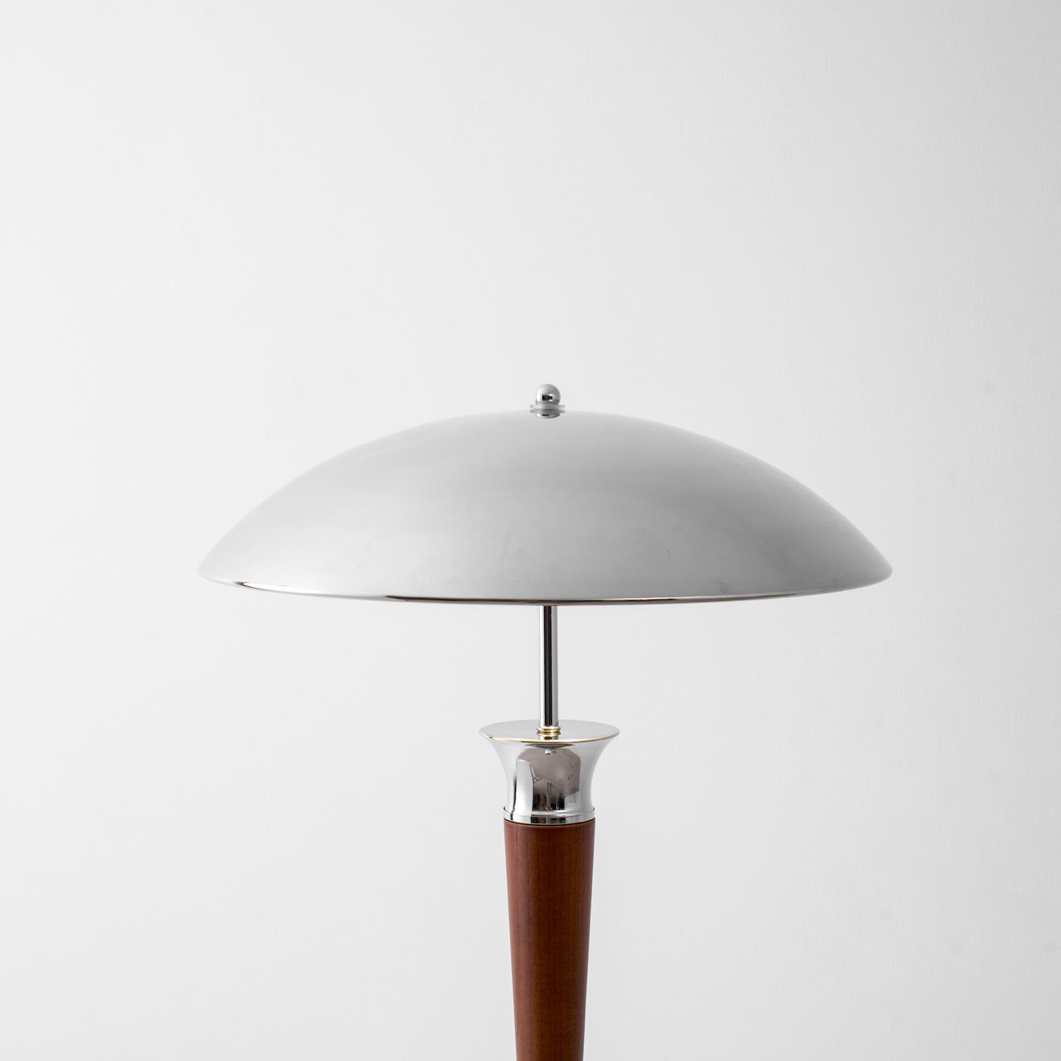 Vorelis Floor Lamp