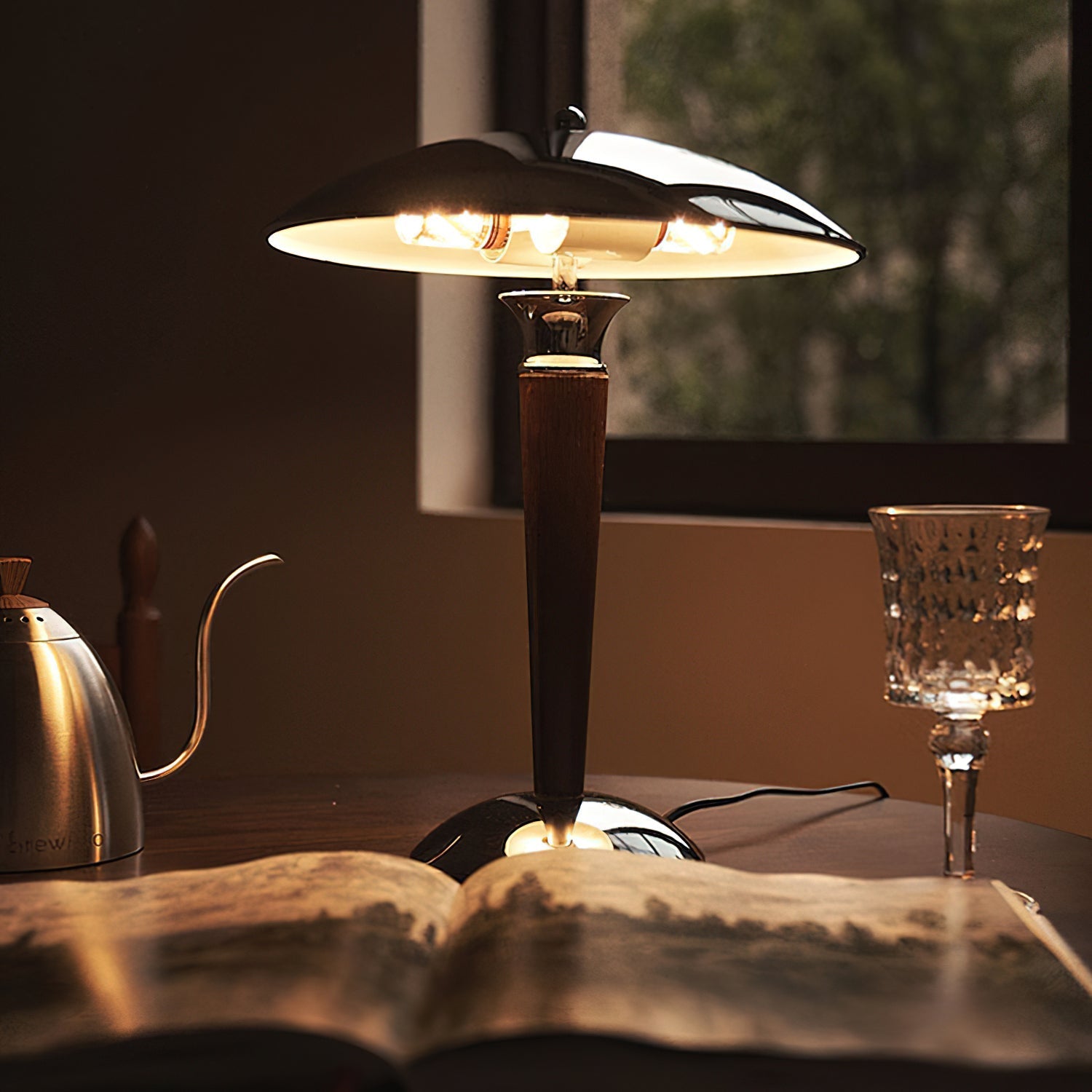 Helemto Table Lamp