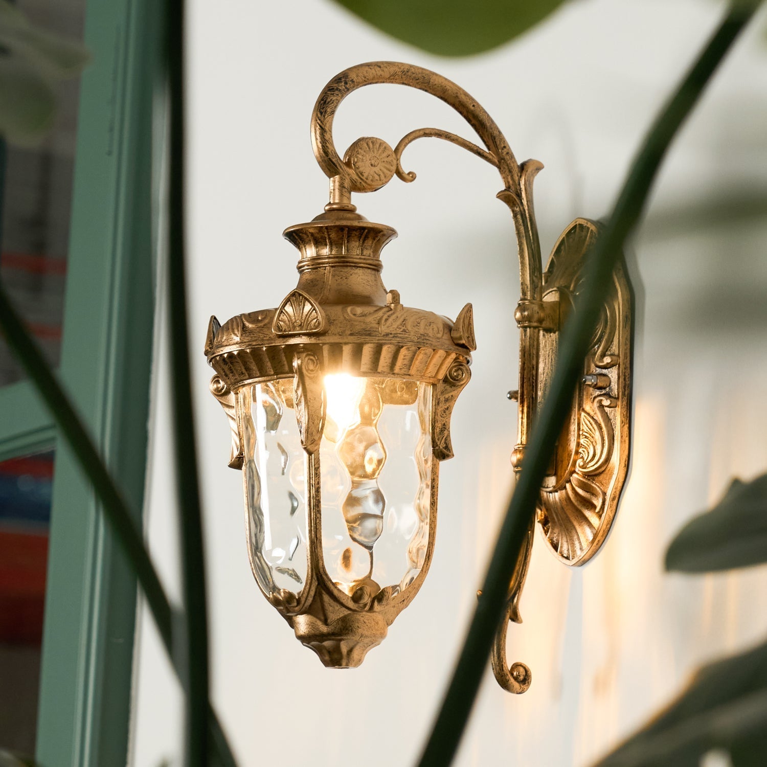 Arlina Outdoor Wall Light