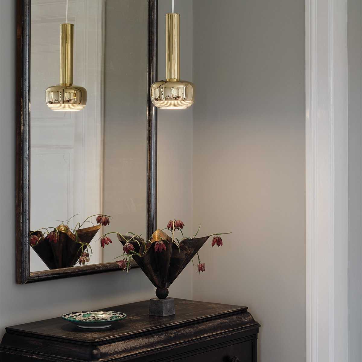 Conoxis Pendant Light
