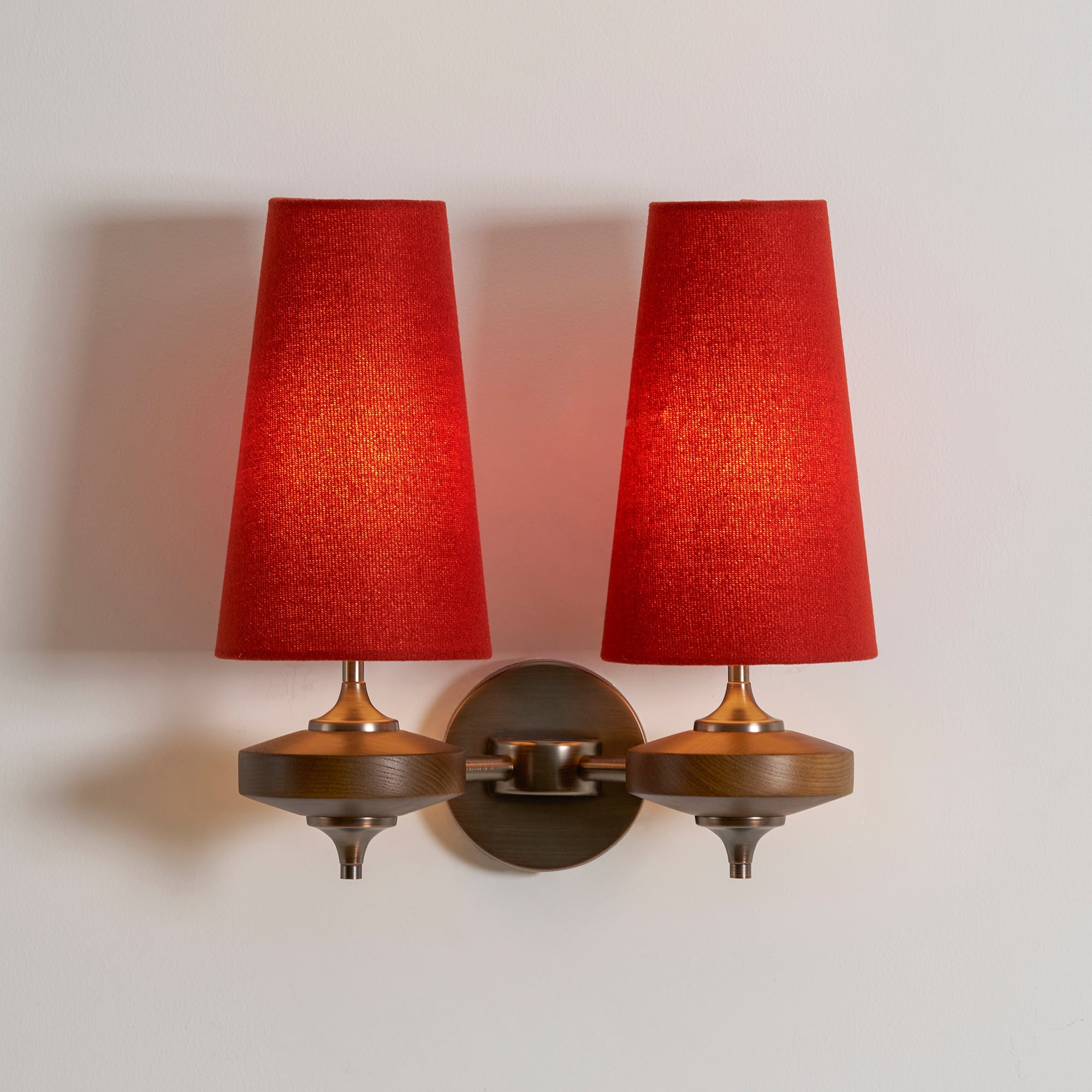 Yaronwick Cone Wall Light