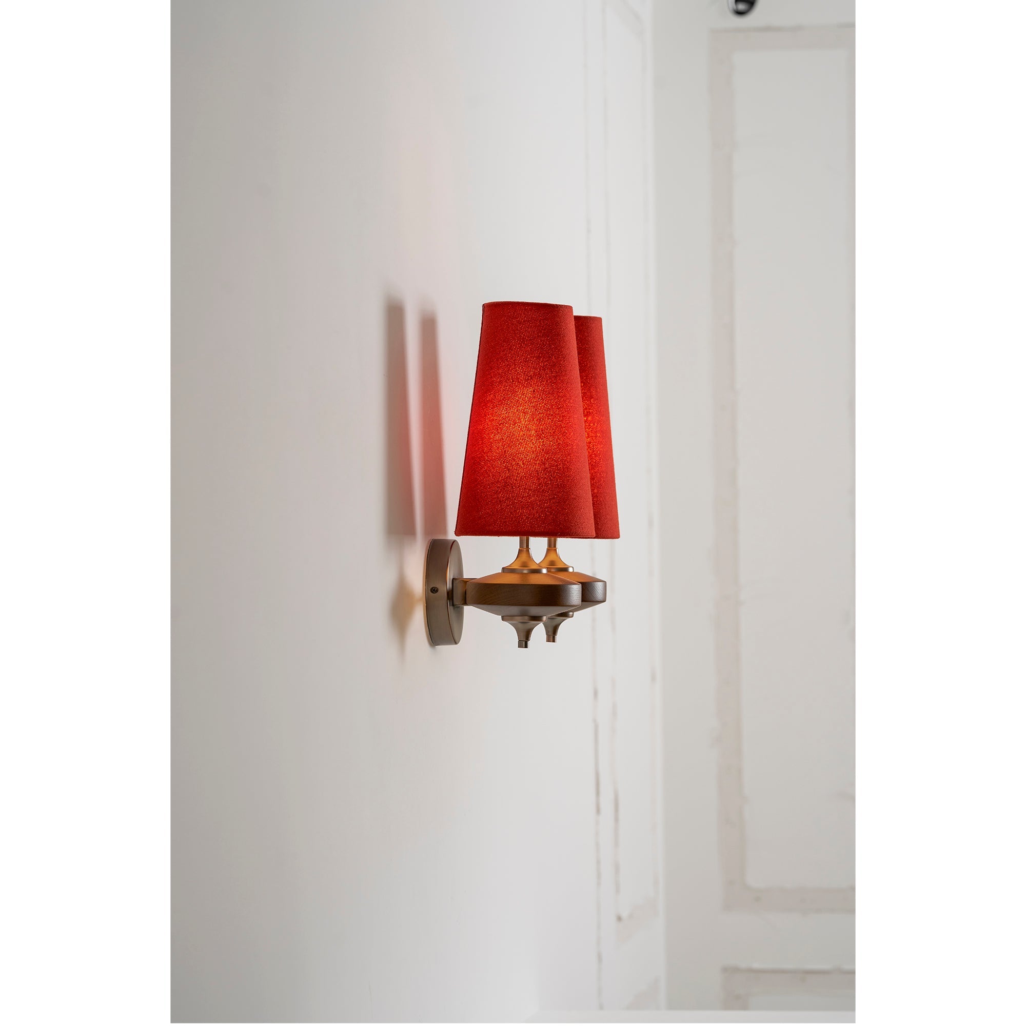 Yaronwick Cone Wall Light