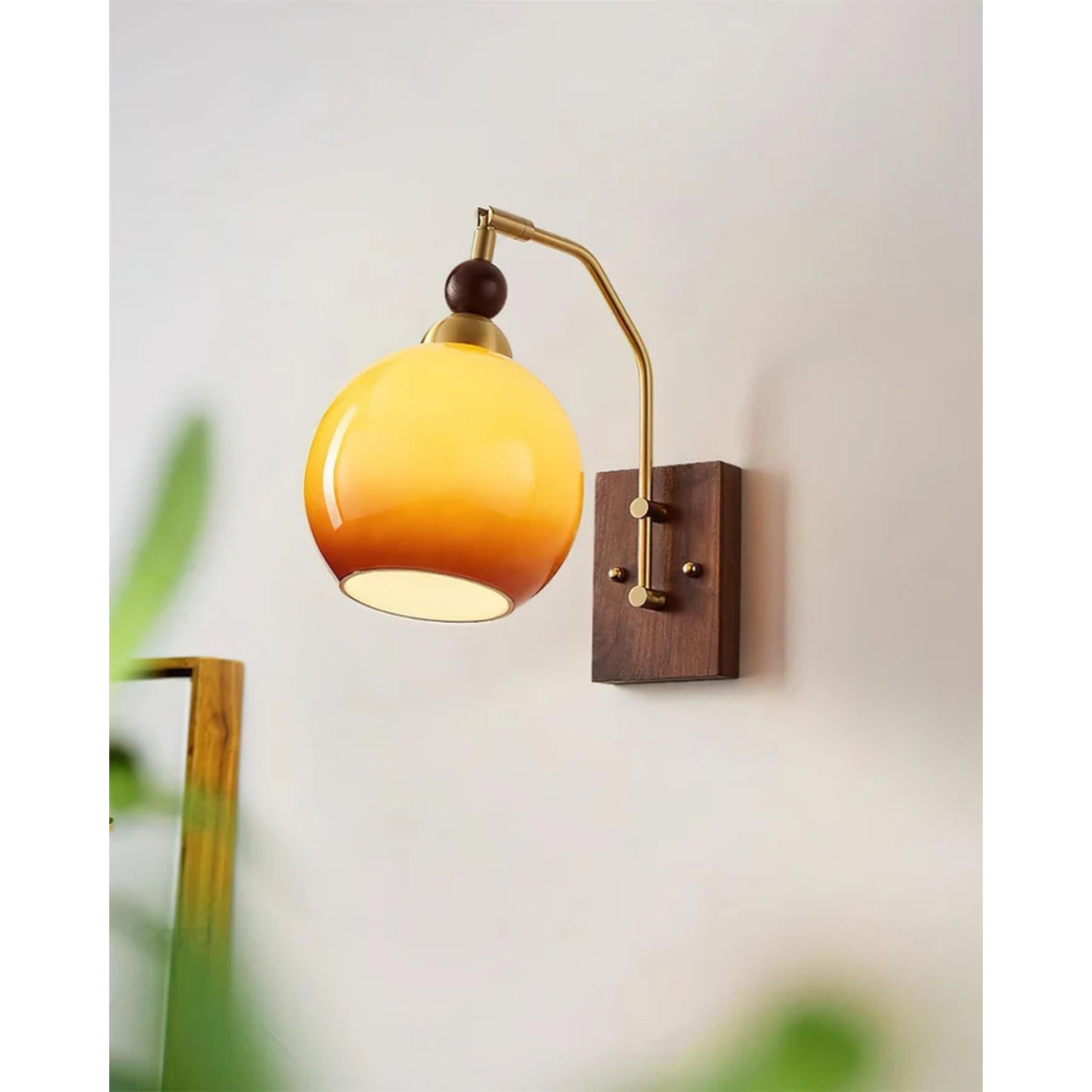 Sarvani Wall Light