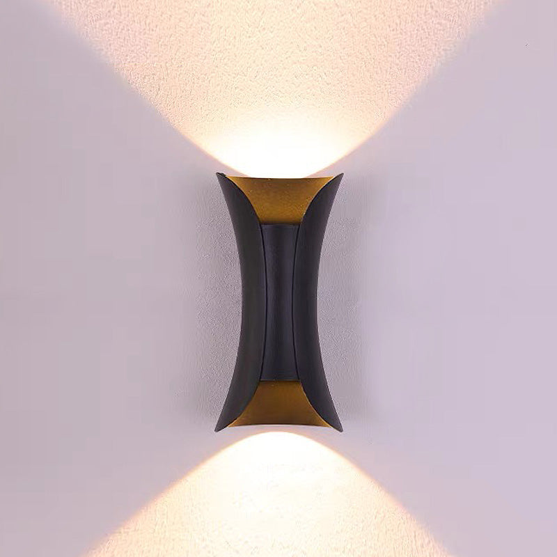 Otton Wall Light
