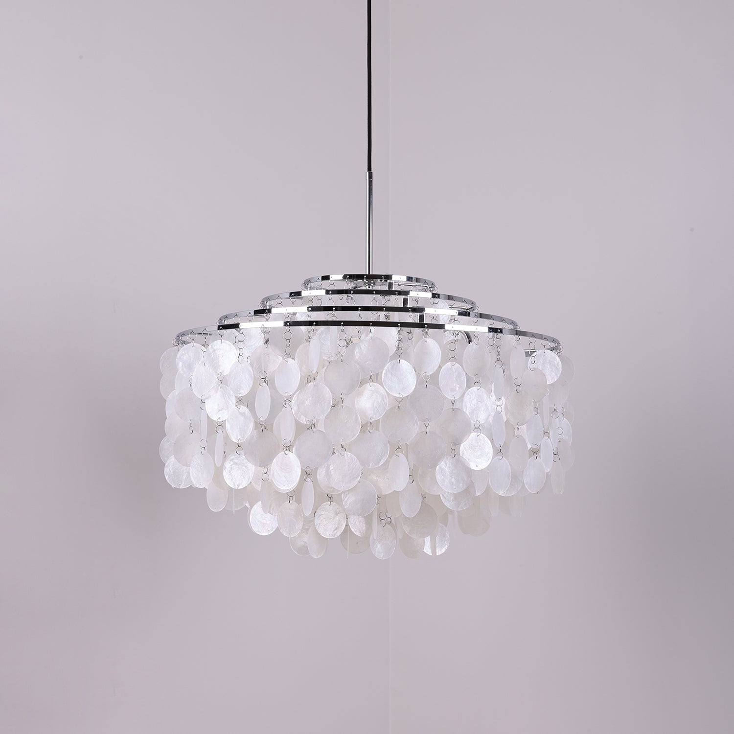 Qanserrino Chandelier