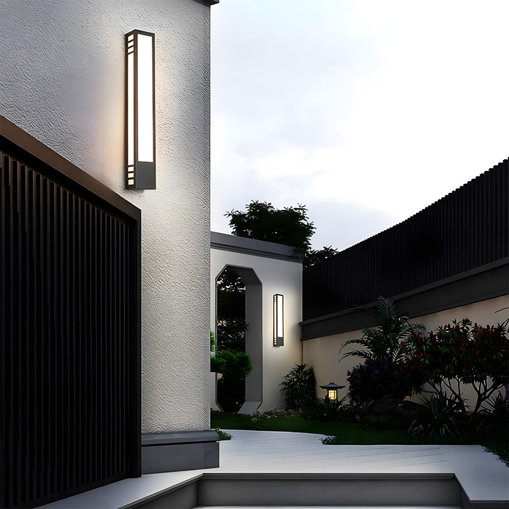 Telzon Outdoor Wall Light