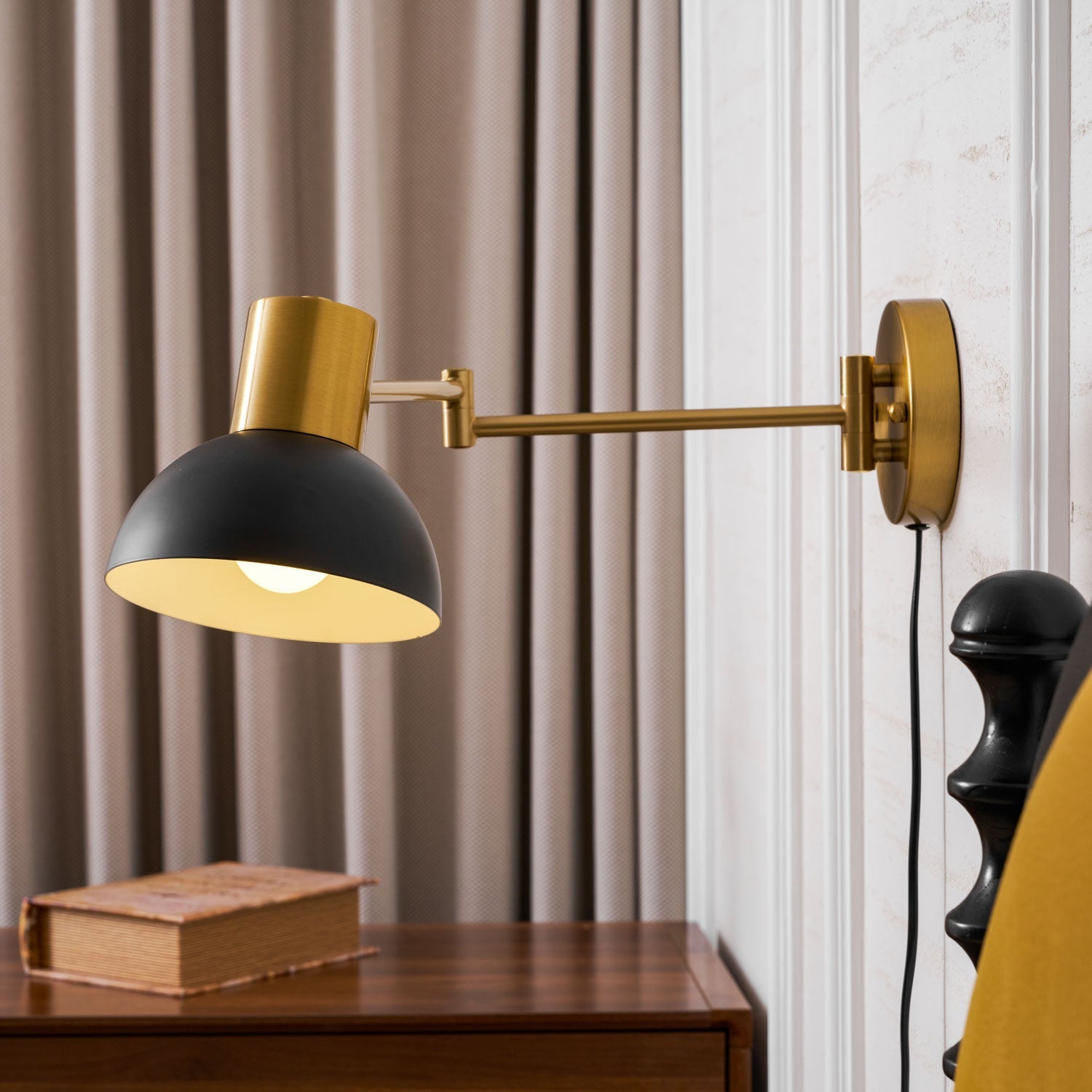 Oake Adjustable Wall Light