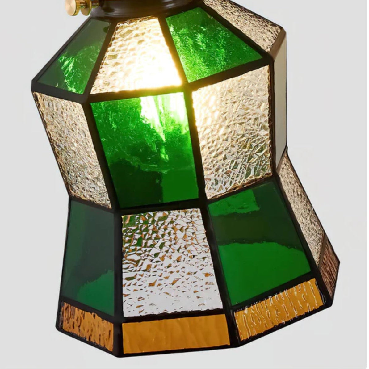 Jovine Tiffany Wall Light