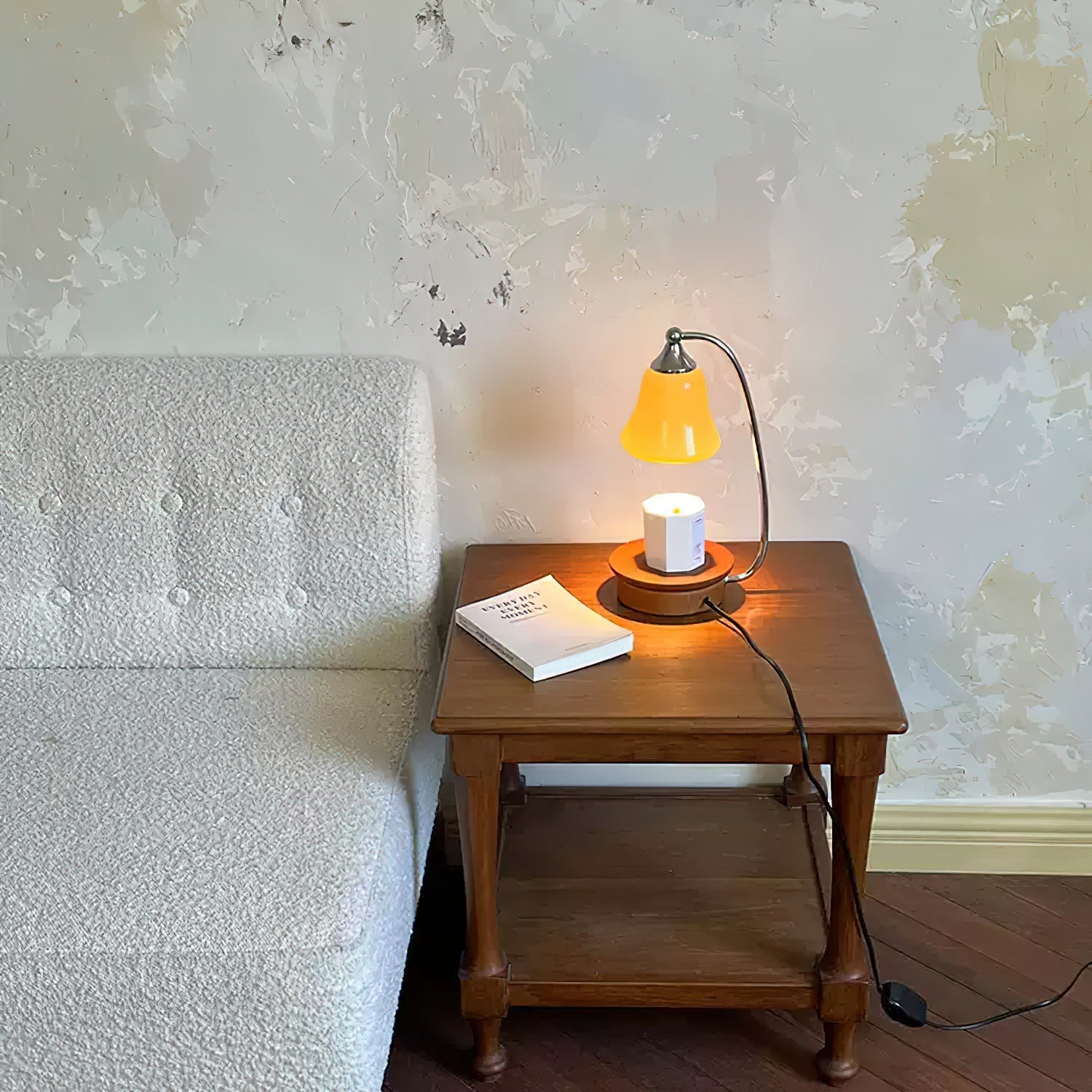 Jolaren Candle Lamp