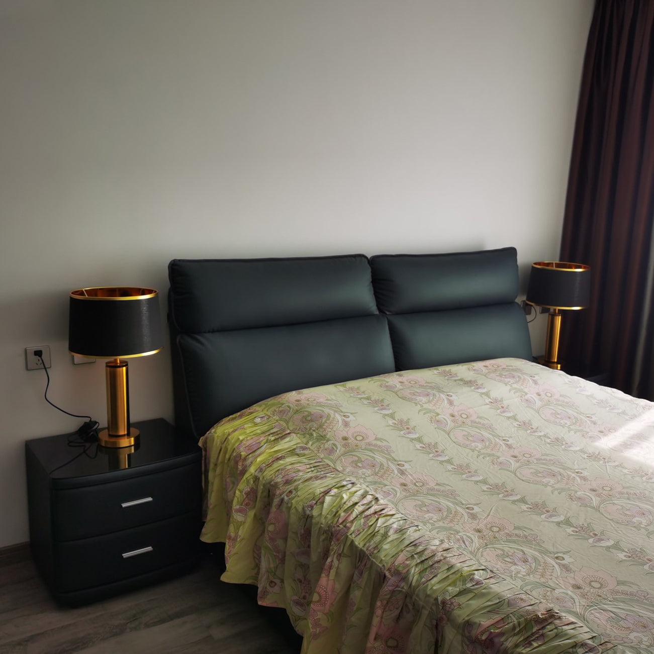 Dirvano Table Lamp