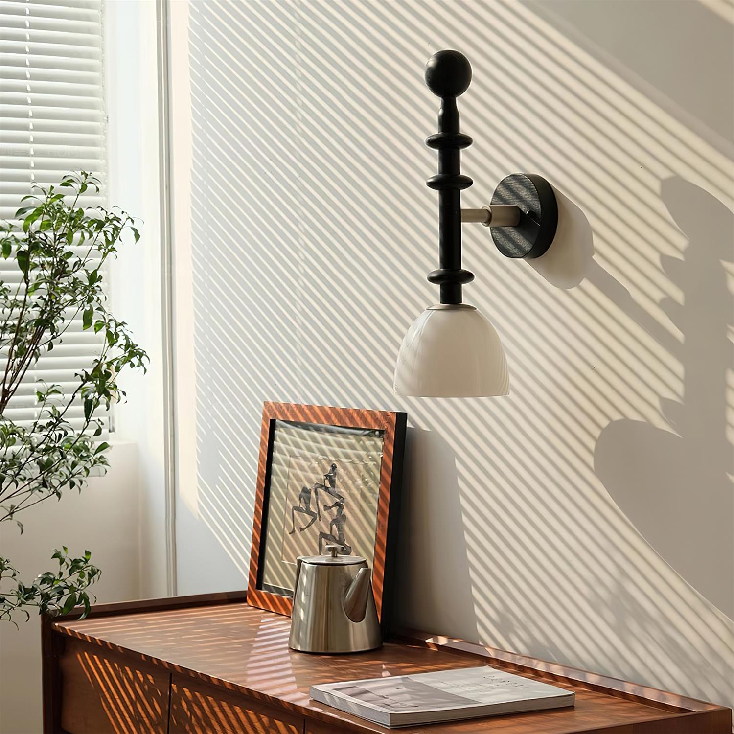 Colvesso Wall Light