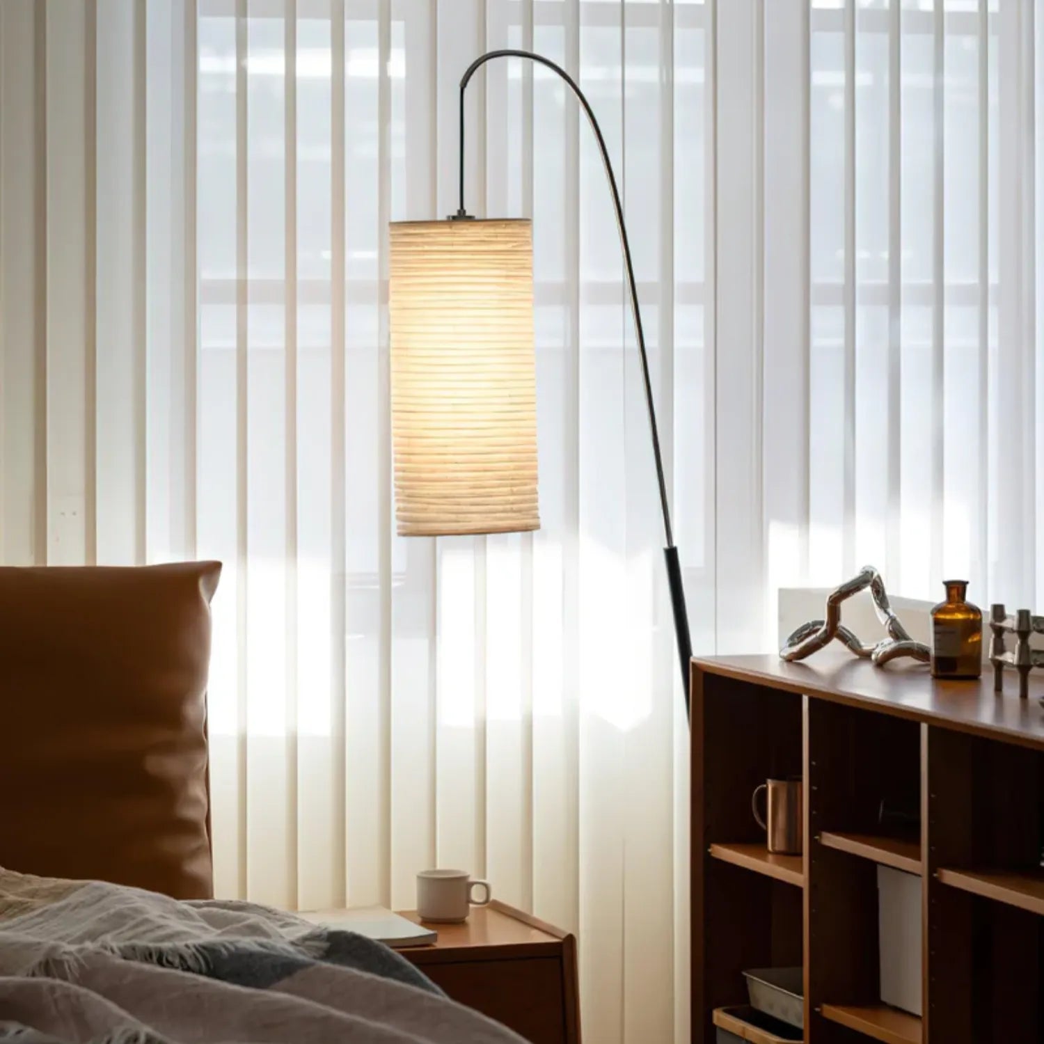 Kamafo Floor Lamp