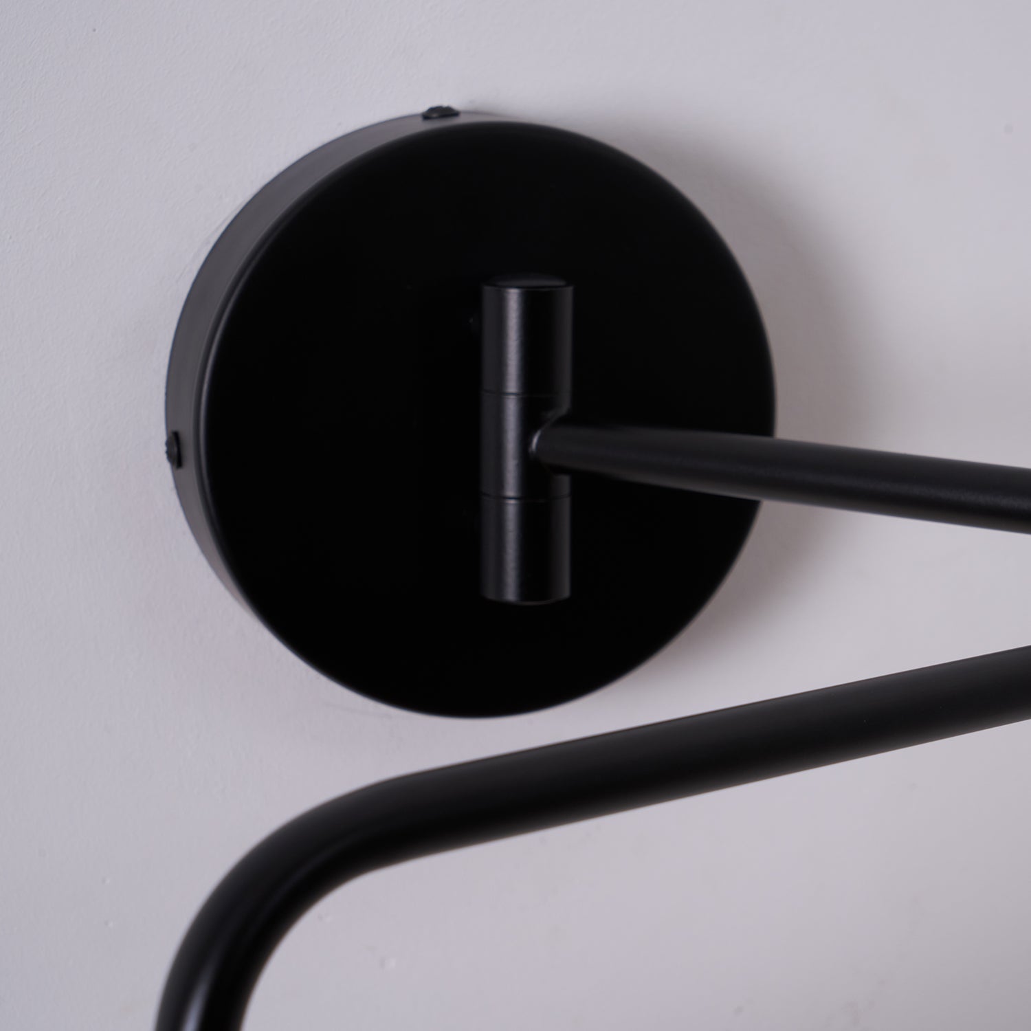 Zollin Wall Light