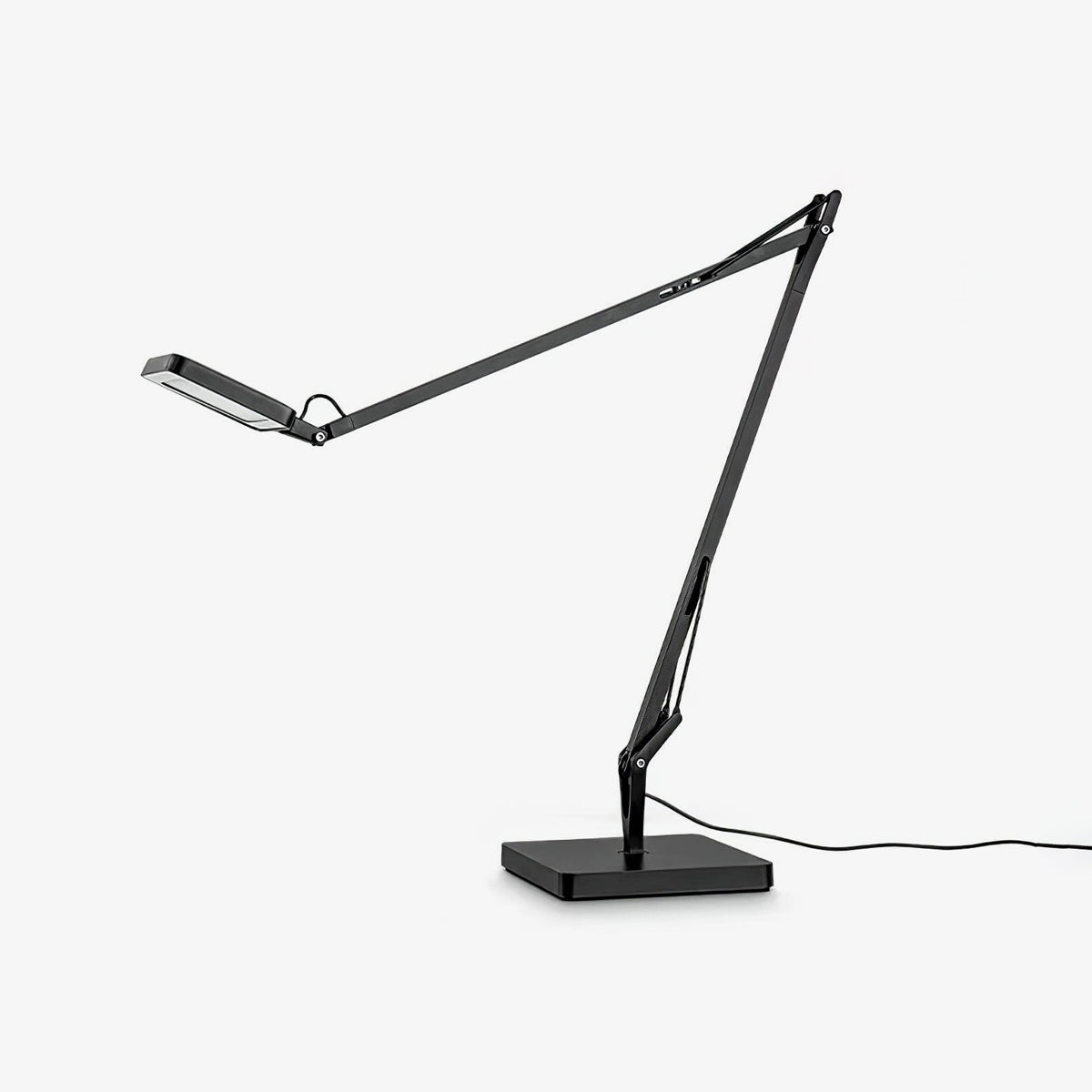 Gollor Table Lamp