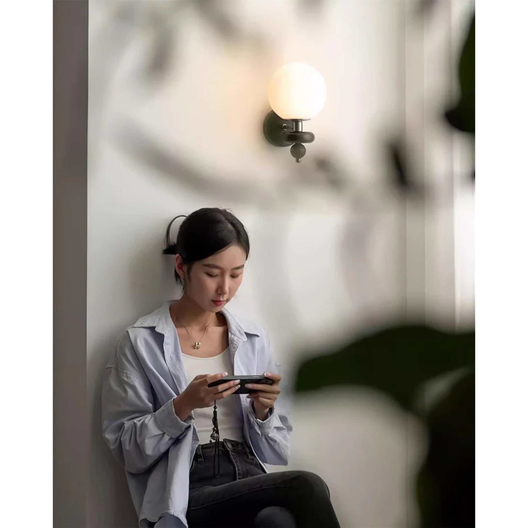 Mirvano Wall Light