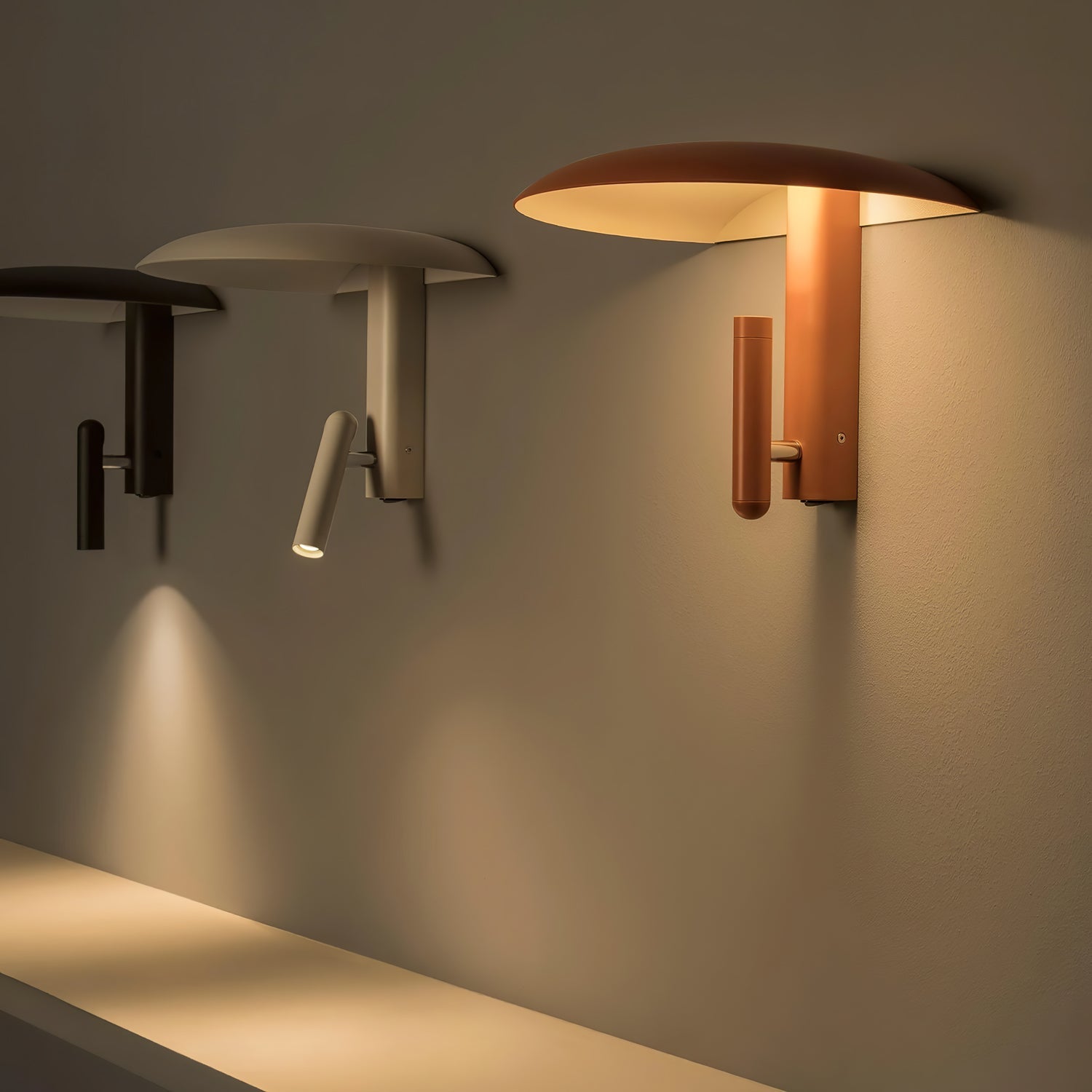 Kelzan Wall Light