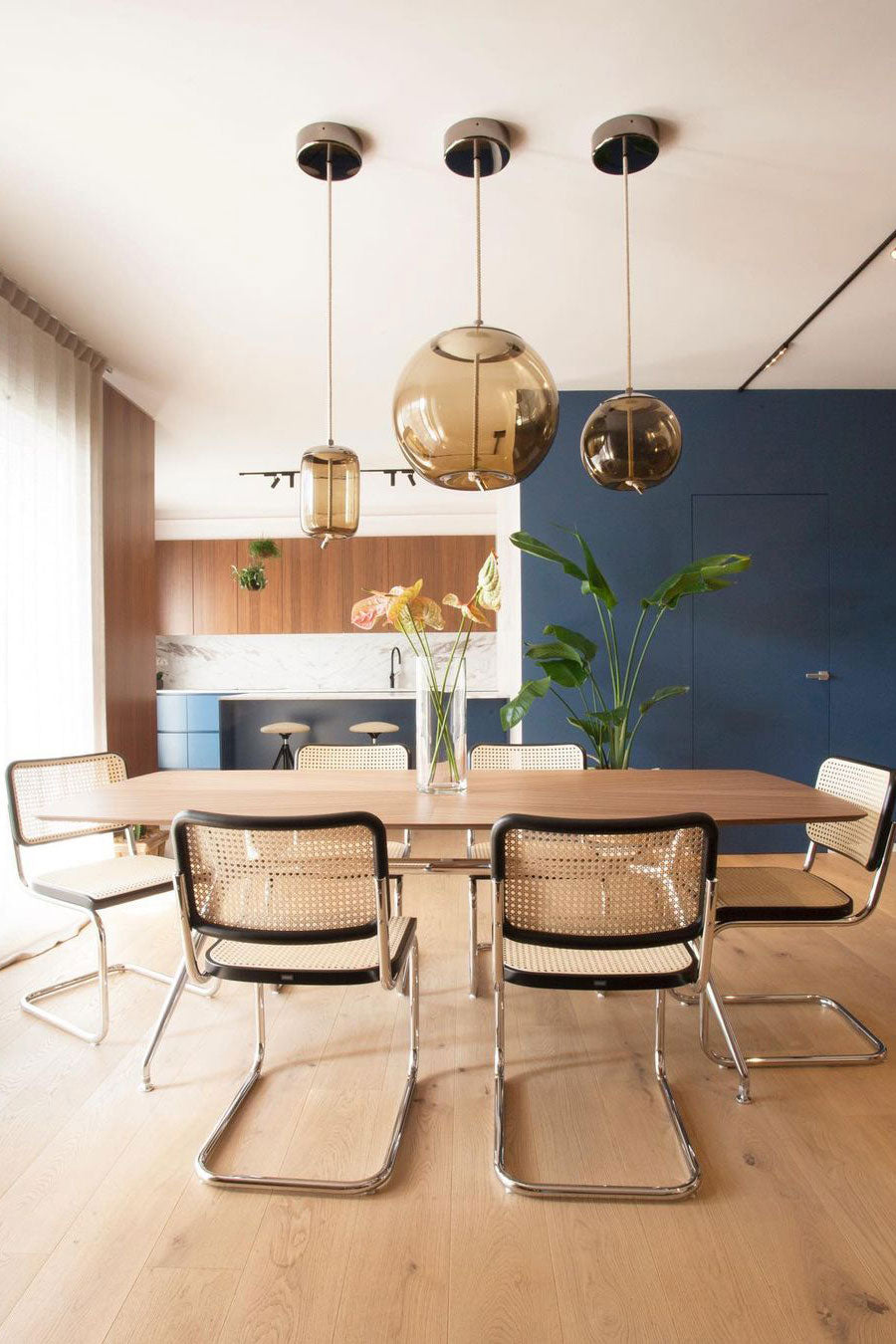 Ariton Modern Pendant Light