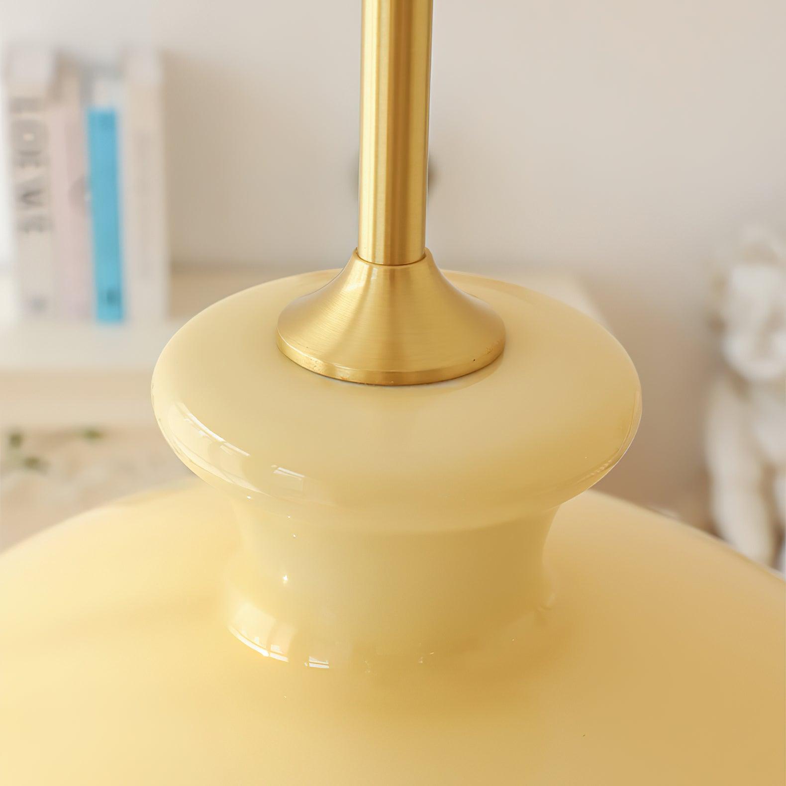 Voamis Pendant Light