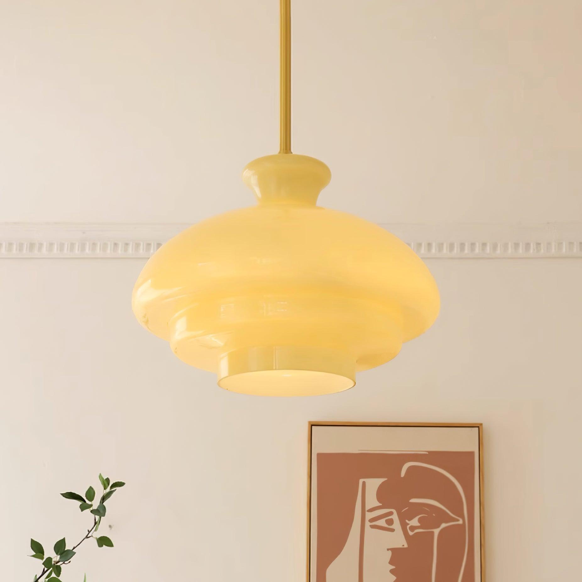 Voamis Pendant Light