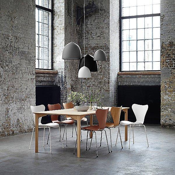 Avira Pendant Light