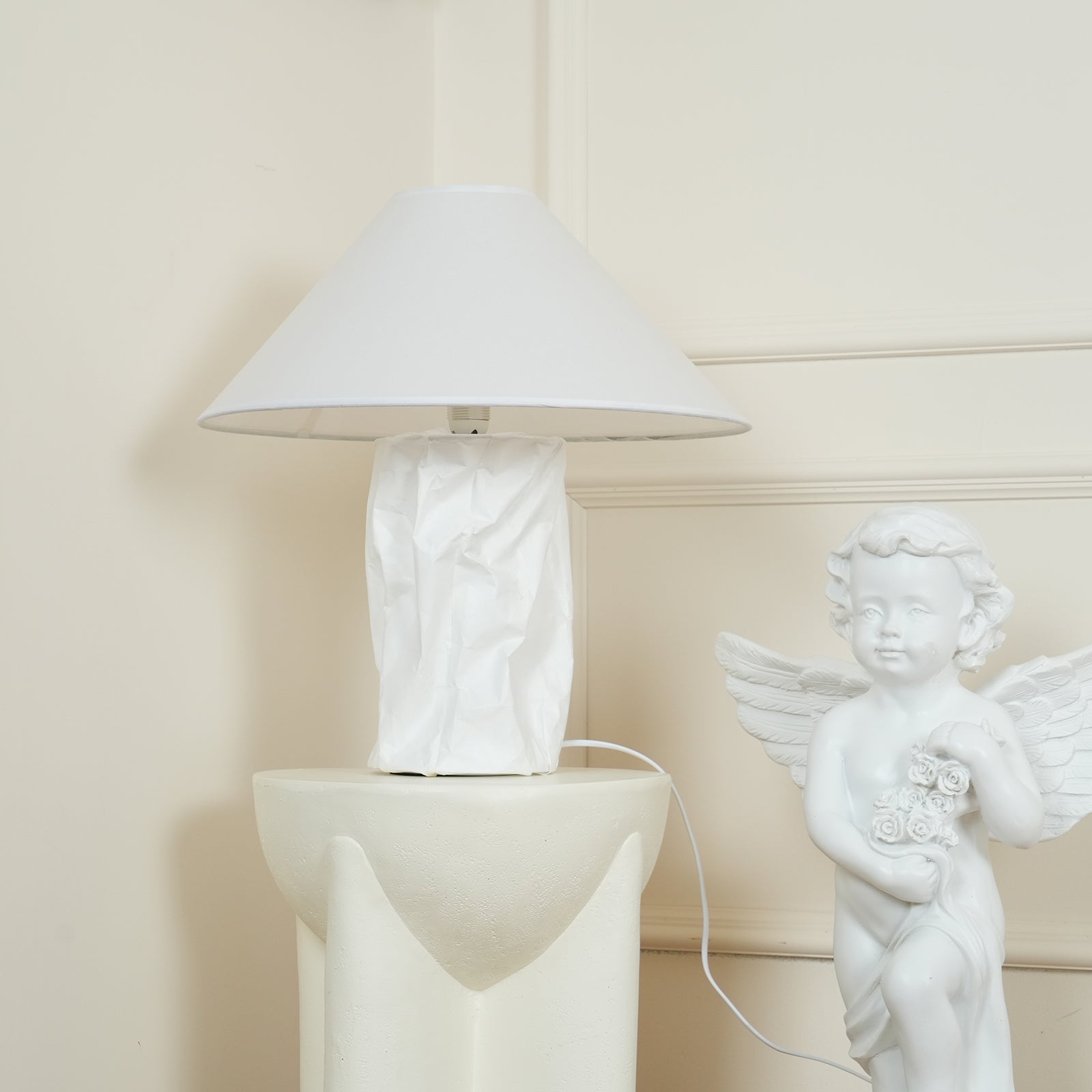 Estavo Table Lamp