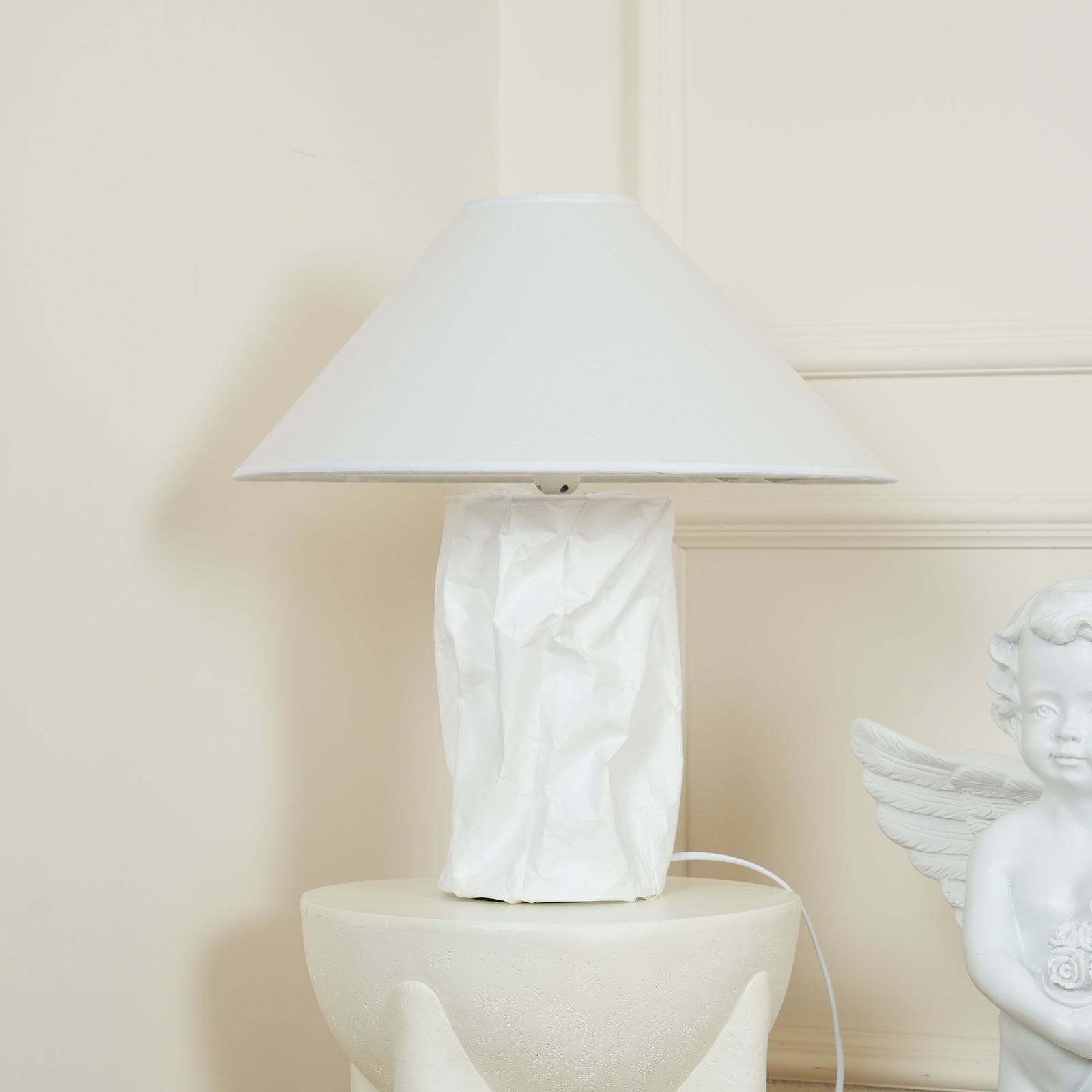 Estavo Table Lamp