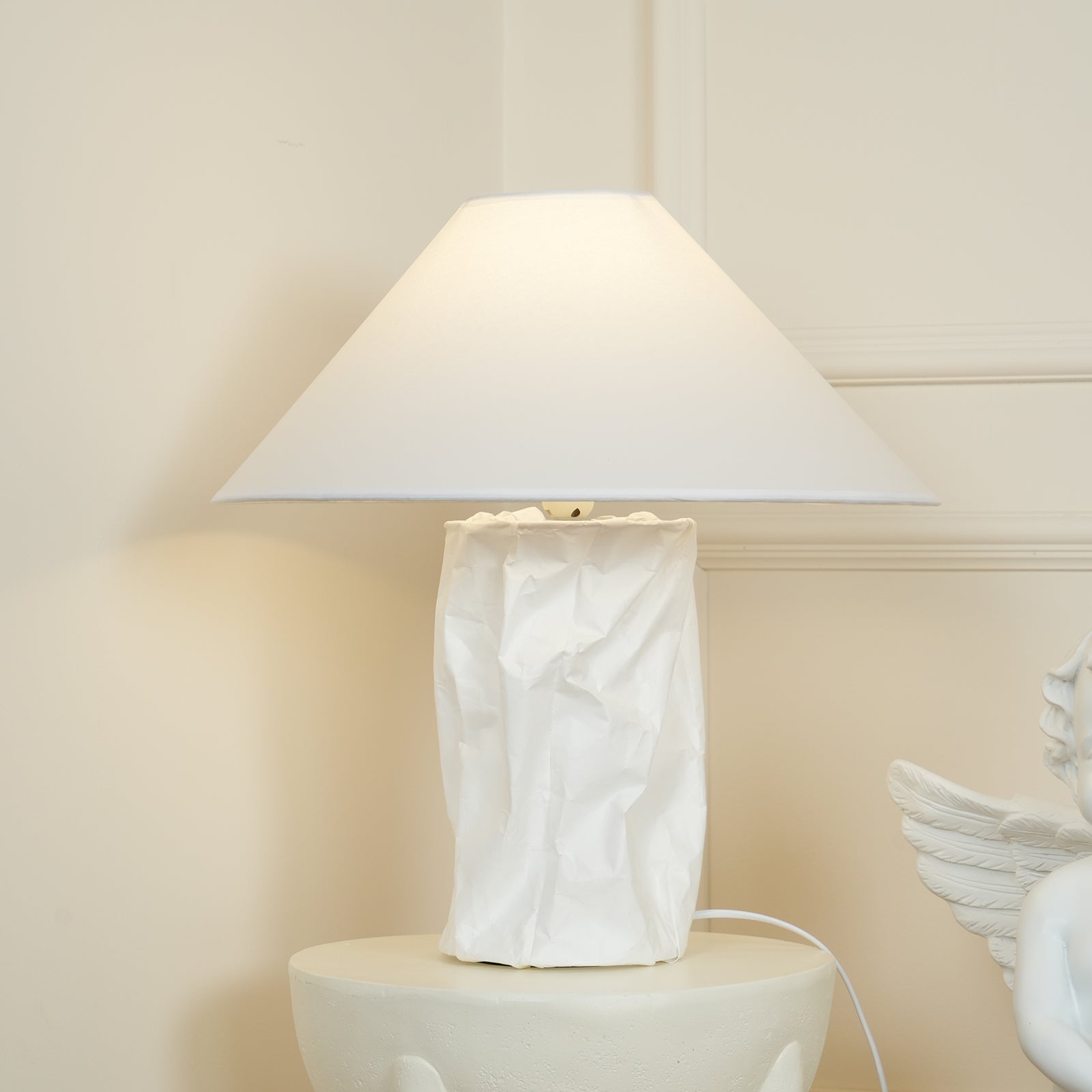 Estavo Table Lamp