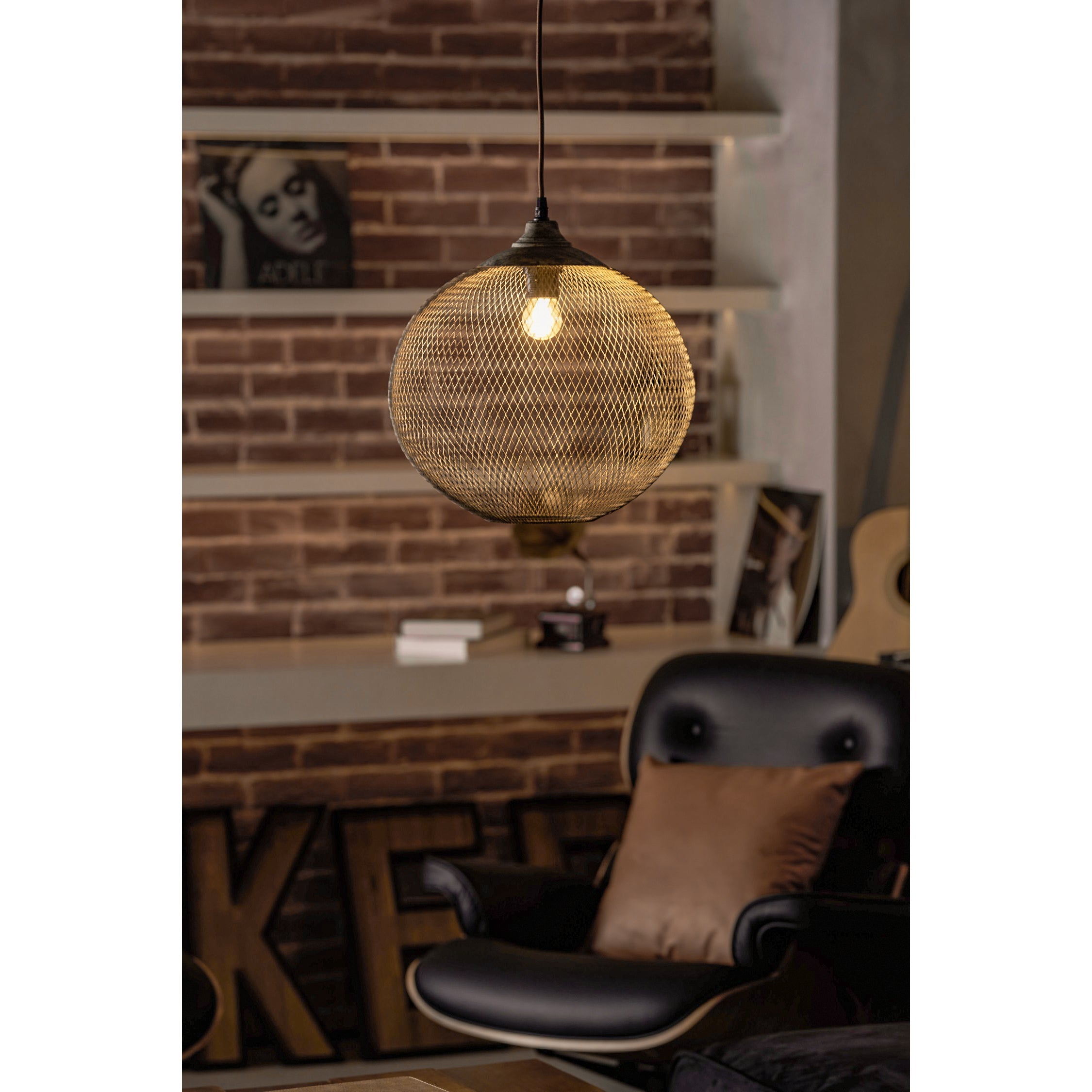 Lonester Mesh Pendant Light
