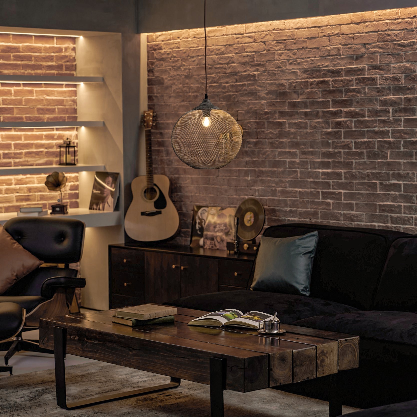 Lonester Mesh Pendant Light