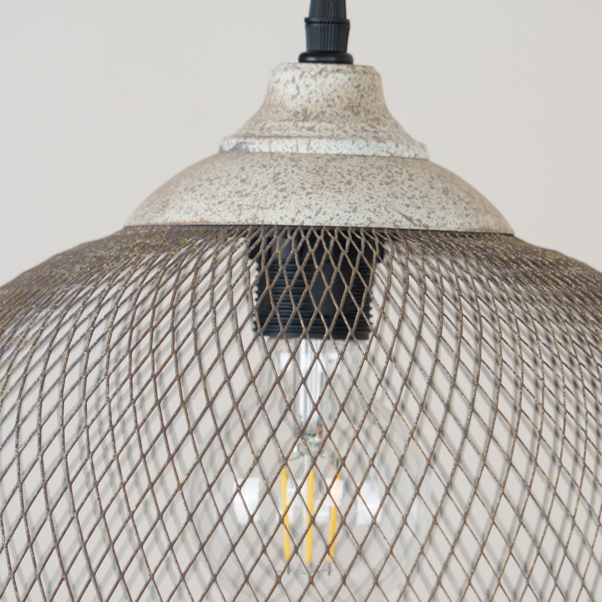 Lonester Mesh Pendant Light