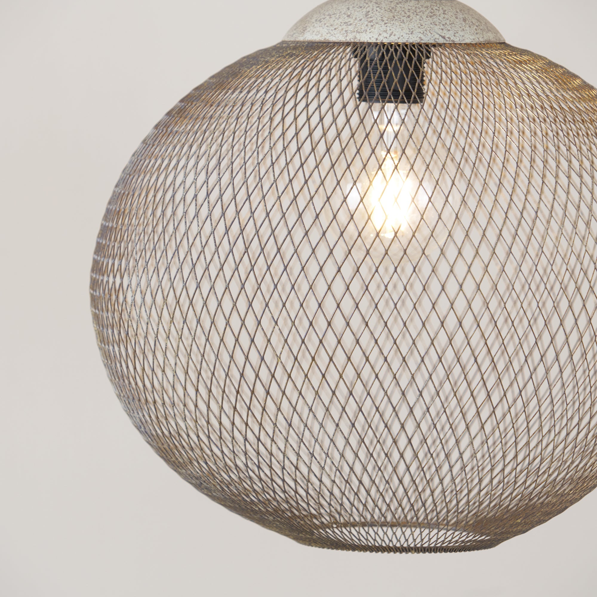 Lonester Mesh Pendant Light