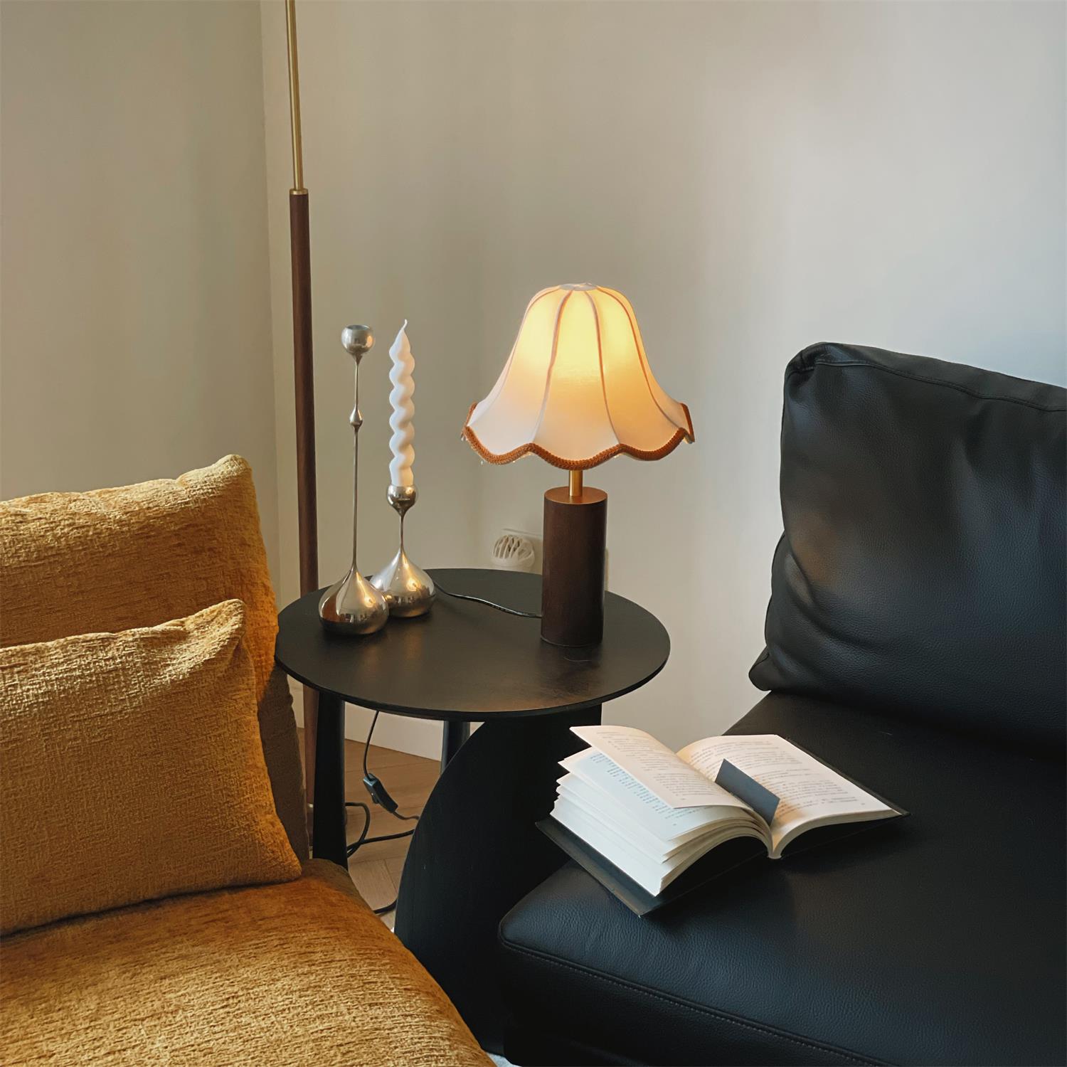 Lezza Table Lamp