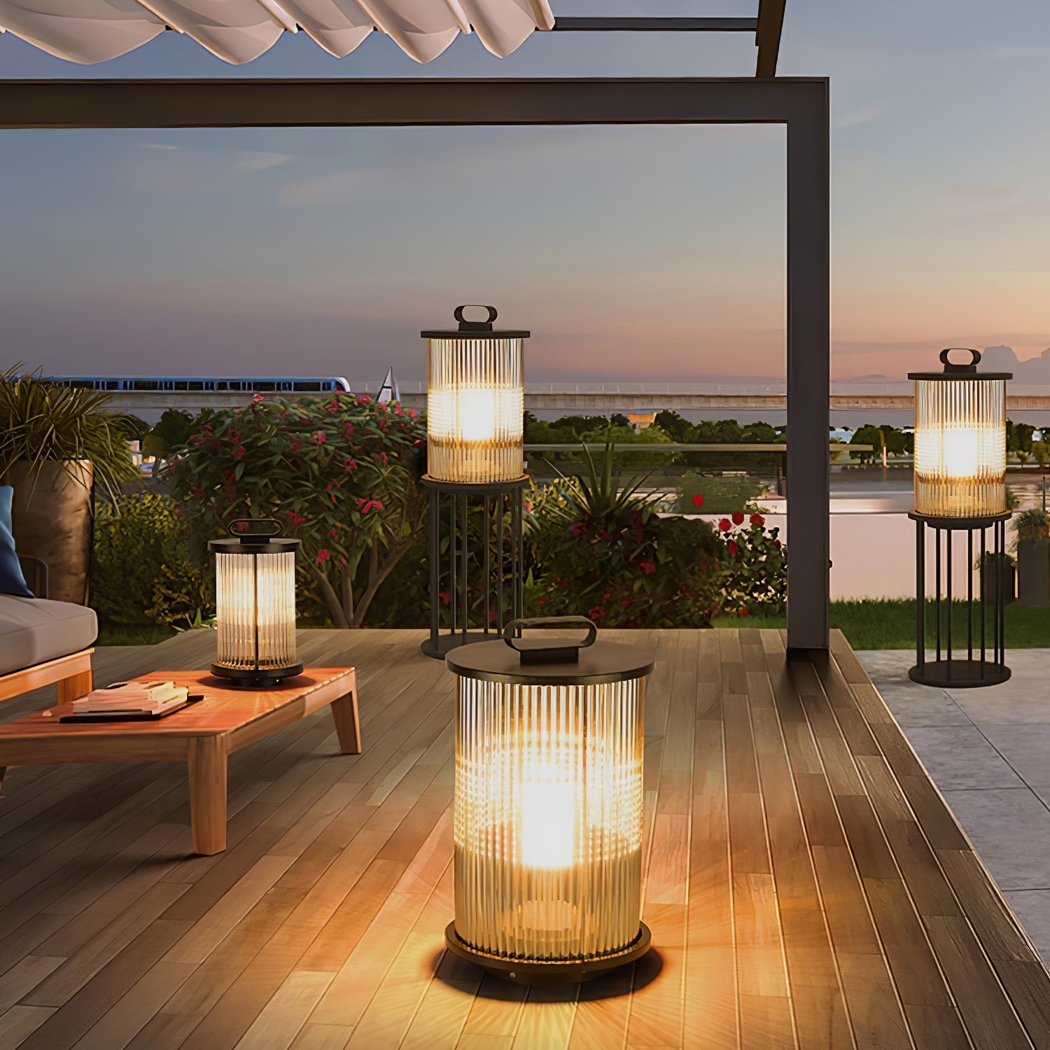Lentesse Outdoor Light